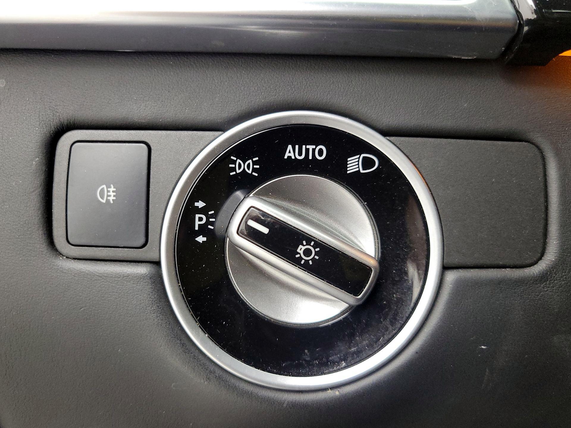 Thumbnail: 2019 Mercedes-Benz GL-Class - 13