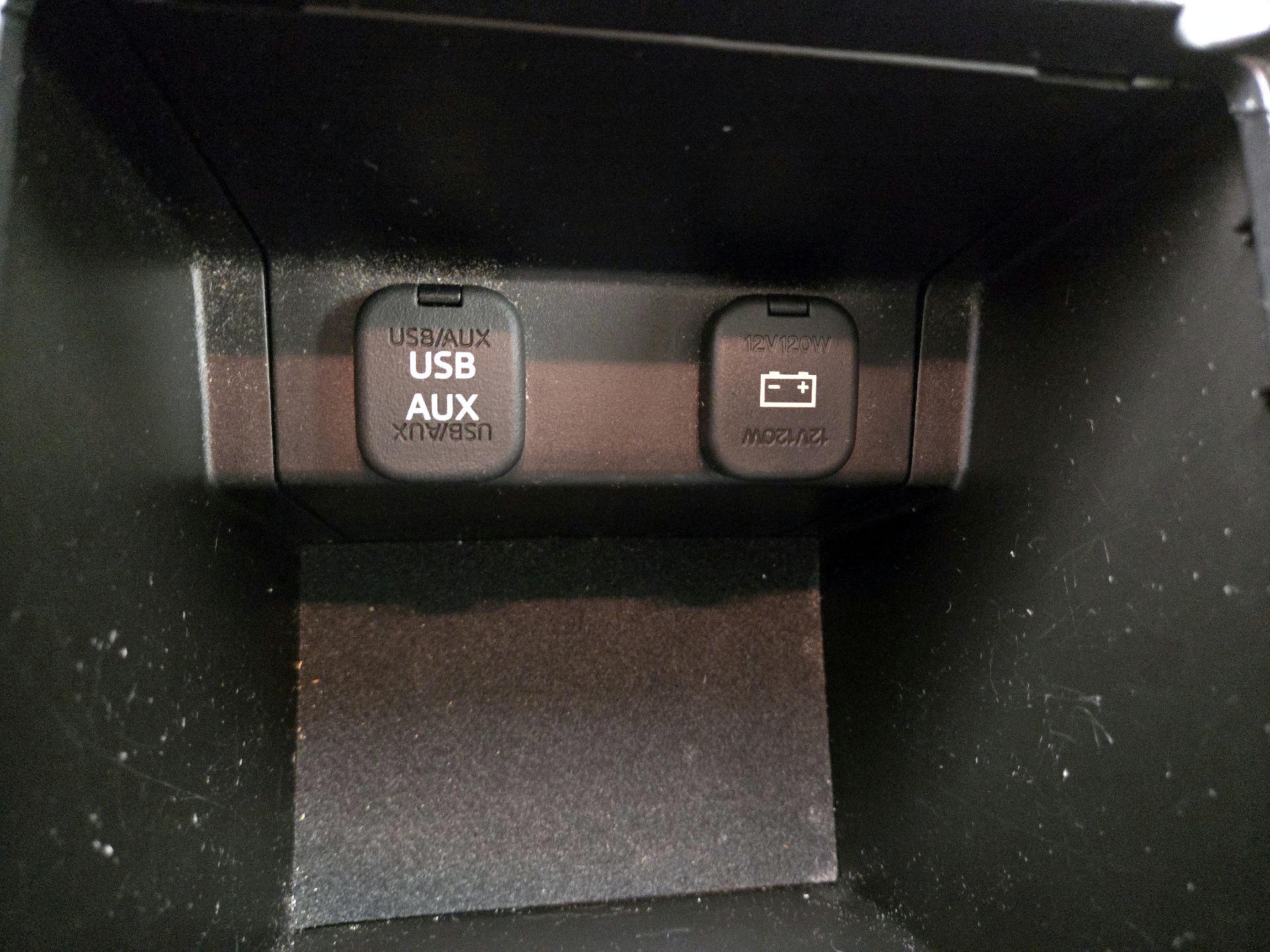 Thumbnail: 2014 Mazda Mazda6 - 19