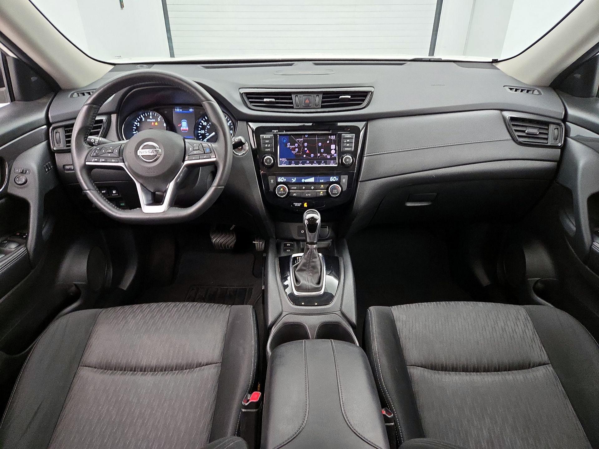 Thumbnail: 2019 Nissan Rogue - 9