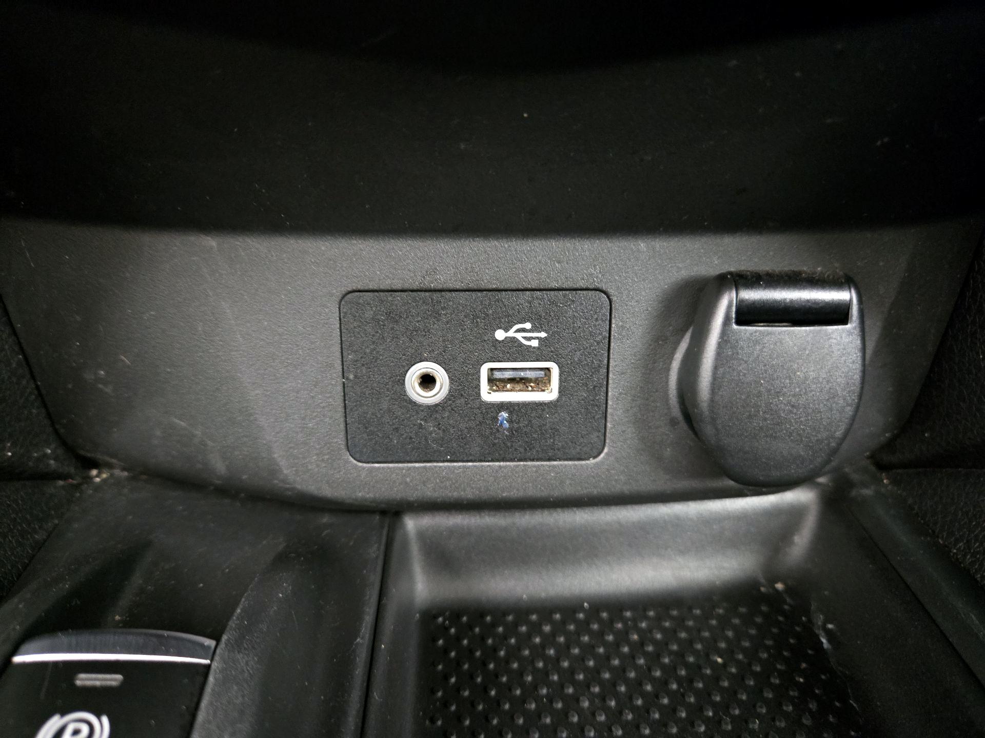 Thumbnail: 2019 Nissan Rogue - 19