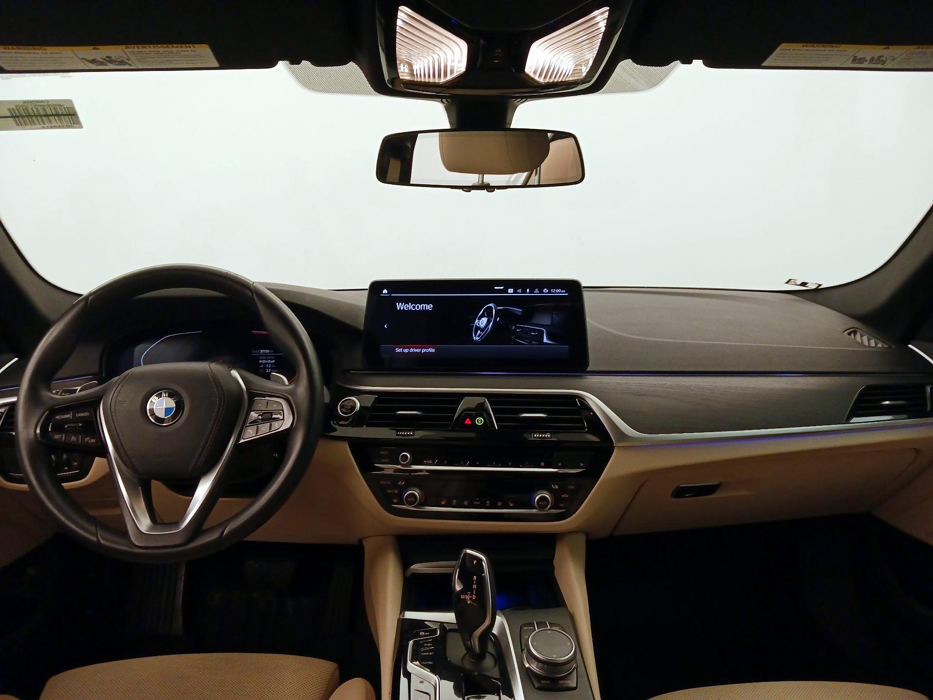 Thumbnail: 2021 BMW 5 Series - 9