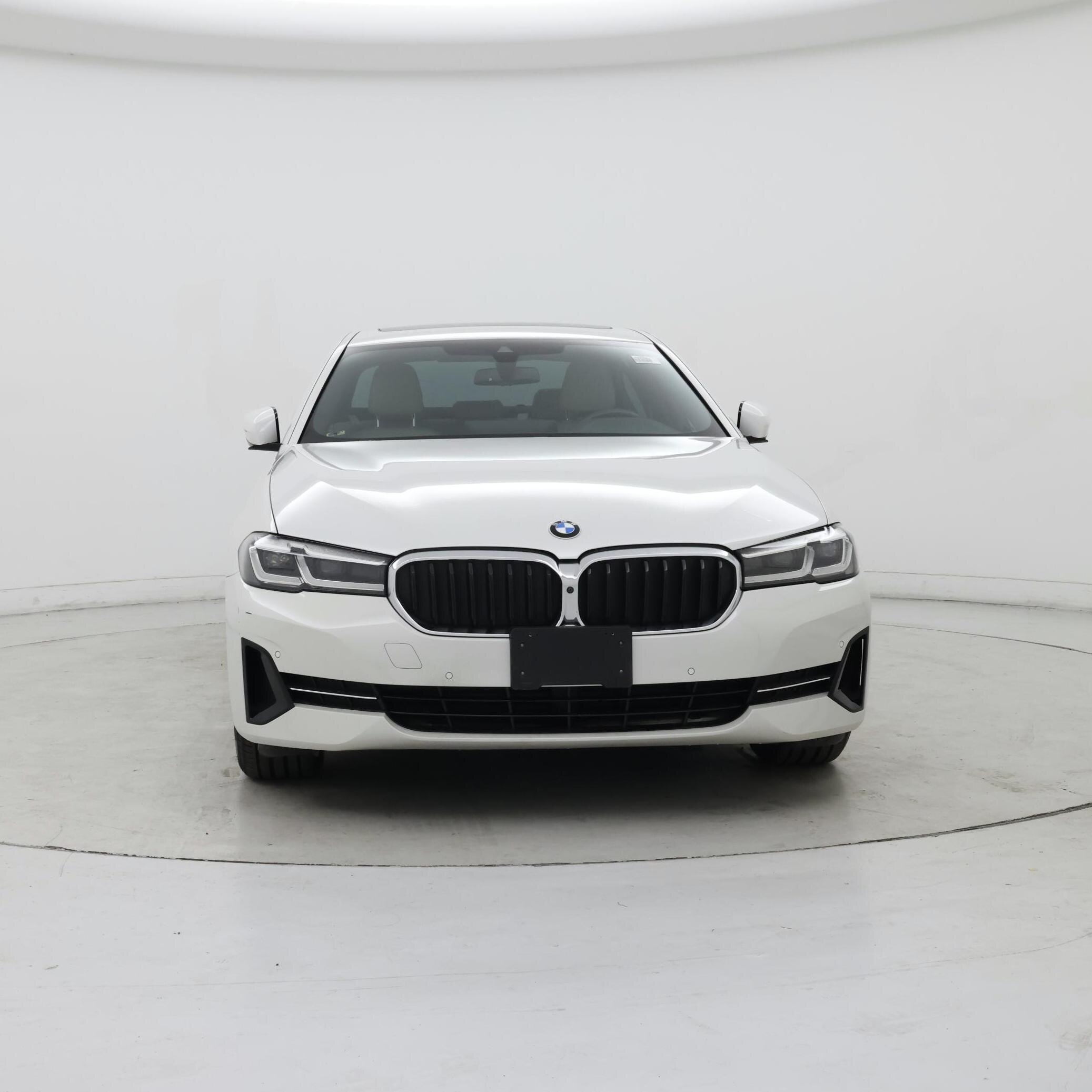 Thumbnail: 2021 BMW 5 Series - 5