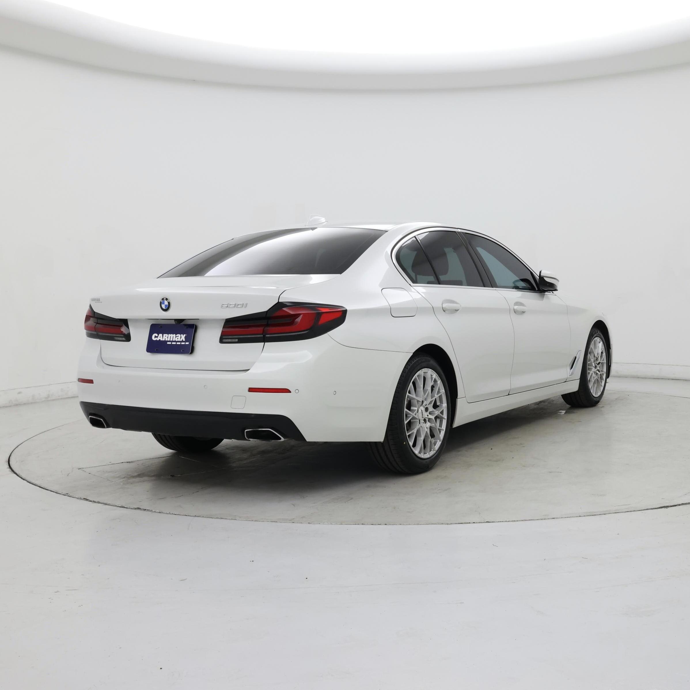 Thumbnail: 2021 BMW 5 Series - 8