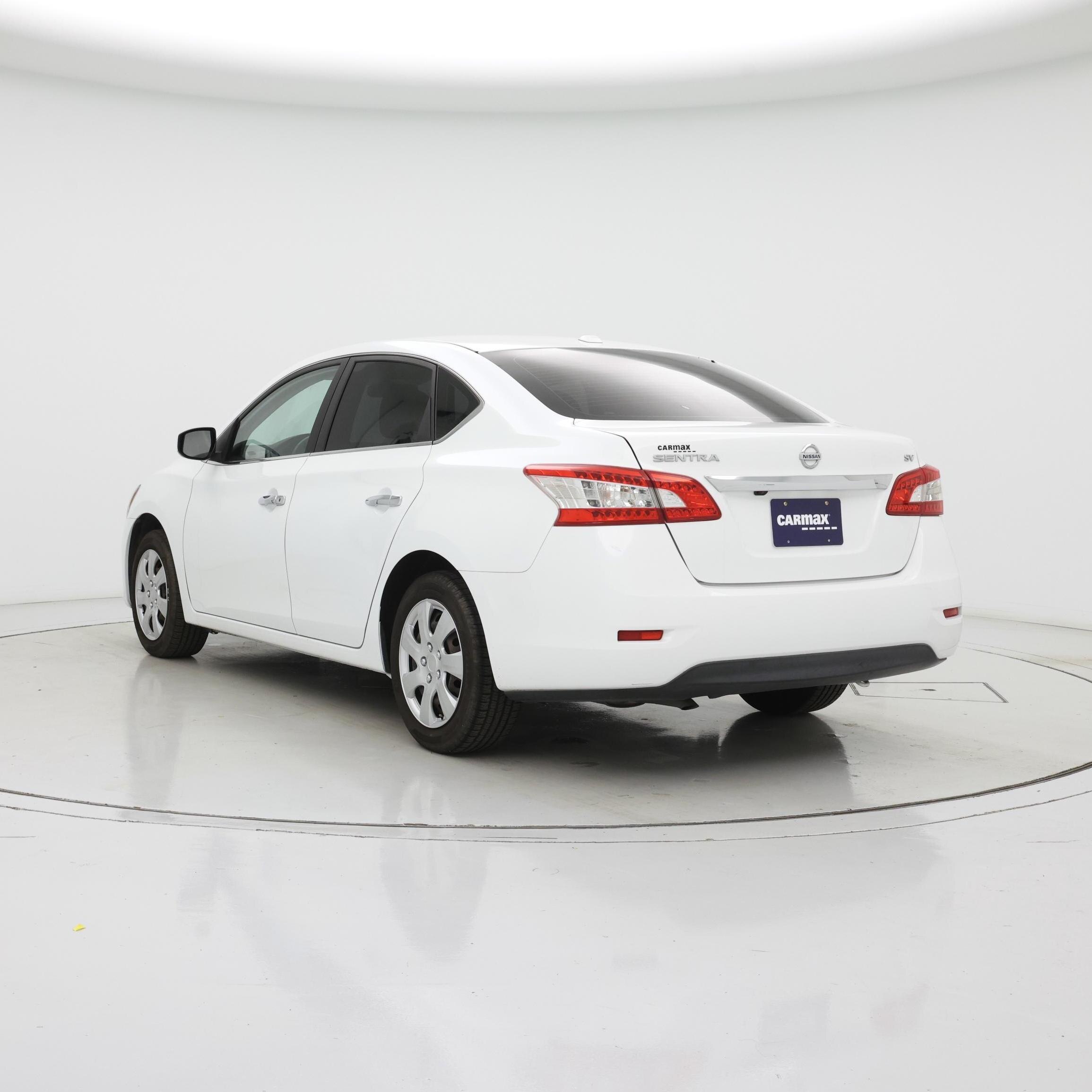 Thumbnail: 2015 Nissan Sentra - 2