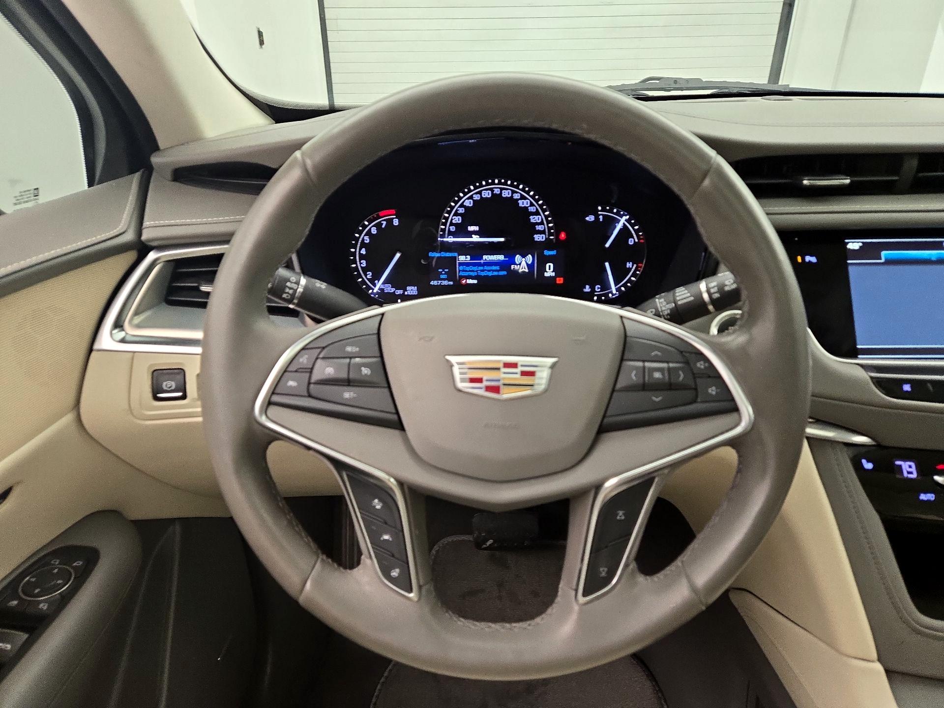 Thumbnail: 2018 Cadillac XT5 - 10