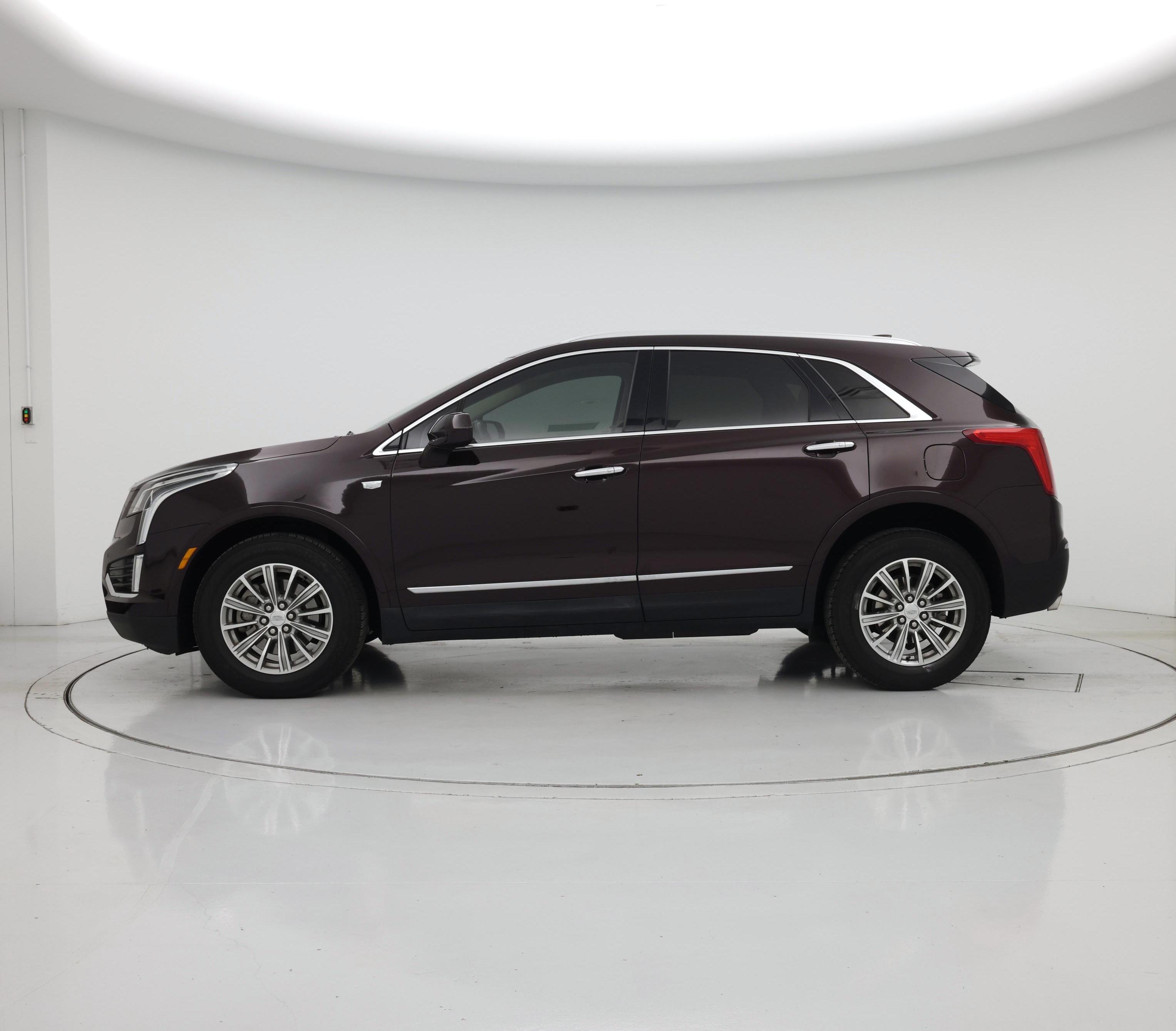 Thumbnail: 2018 Cadillac XT5 - 3