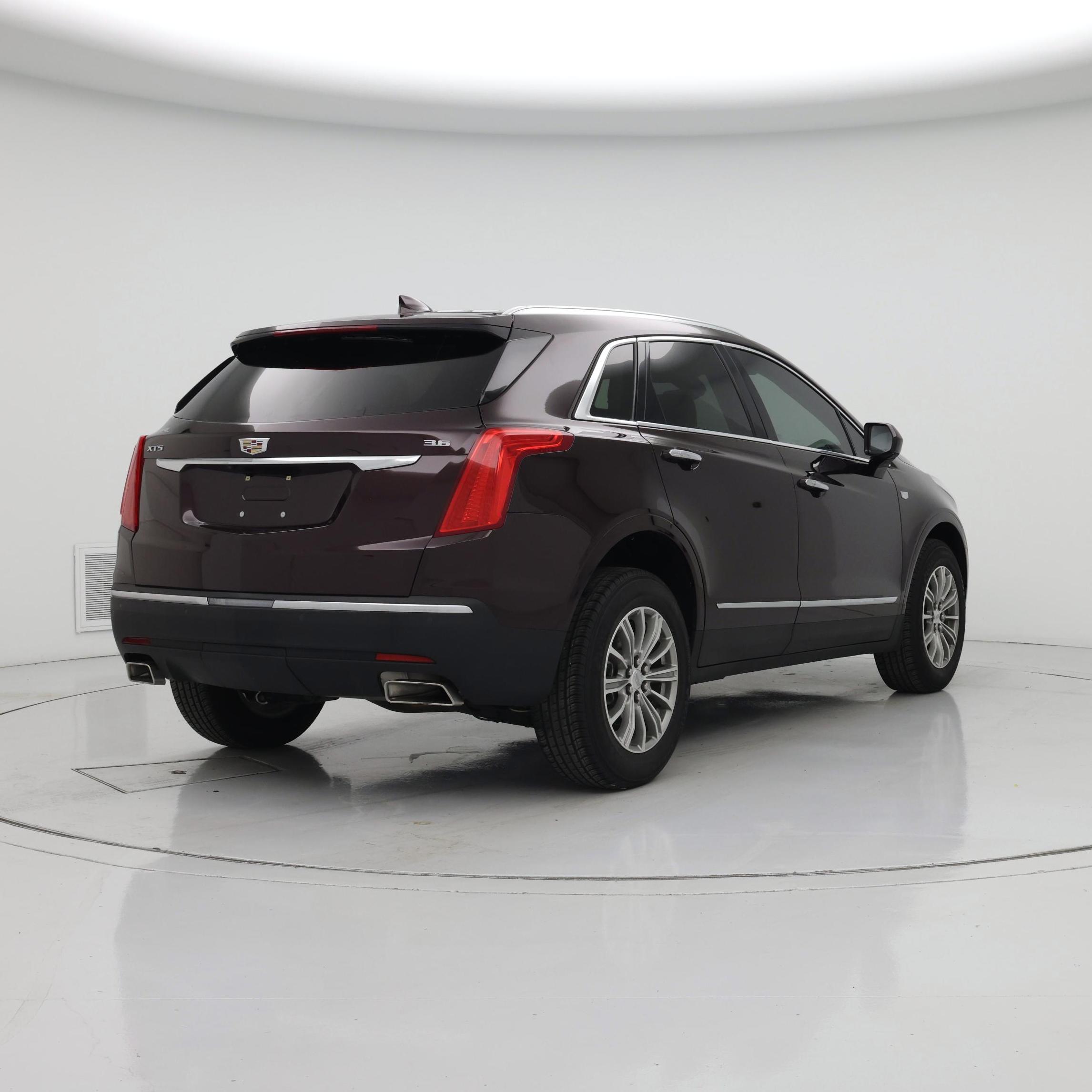 Thumbnail: 2018 Cadillac XT5 - 8