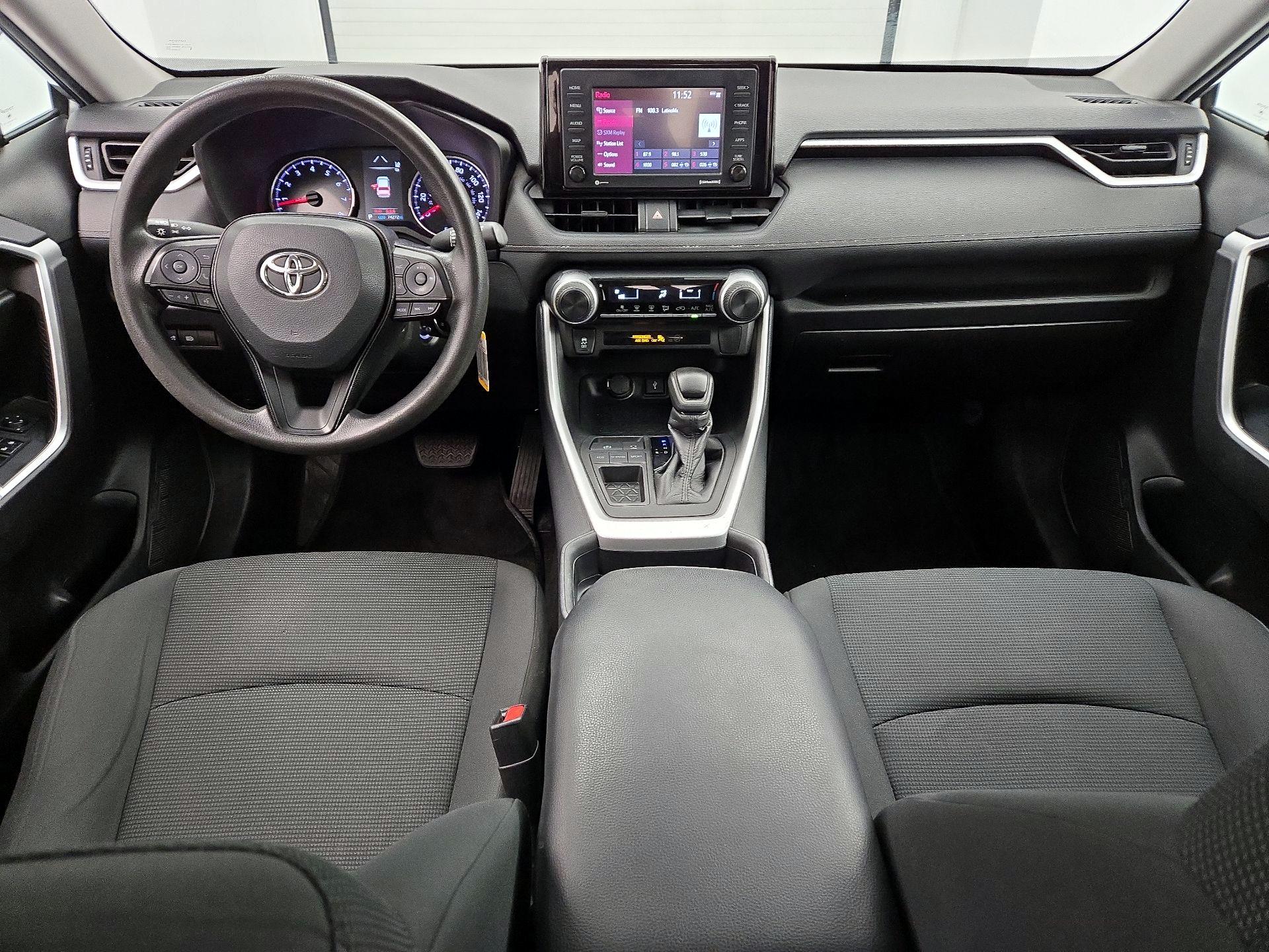 Thumbnail: 2021 Toyota RAV4 - 9