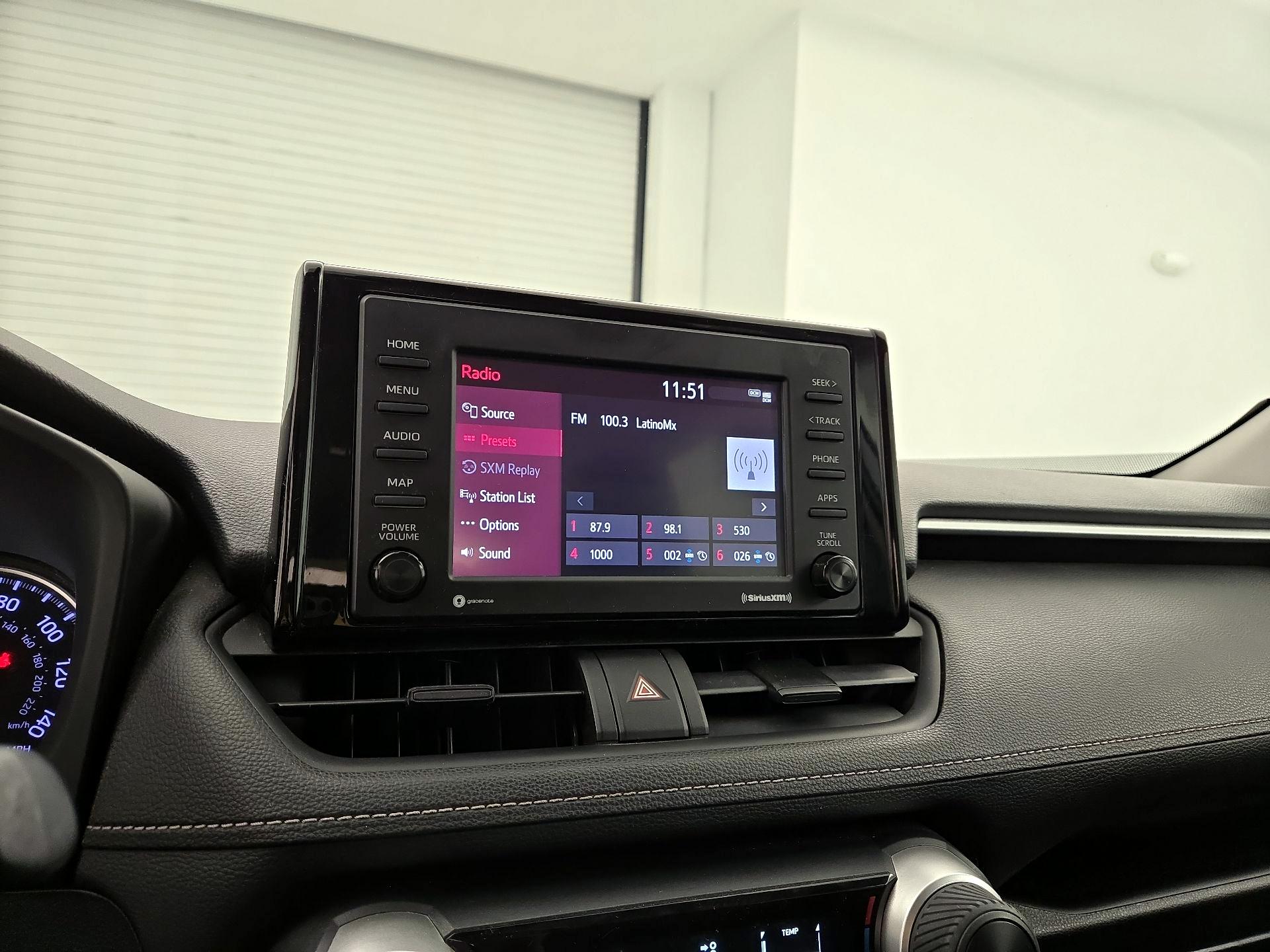 Thumbnail: 2021 Toyota RAV4 - 15