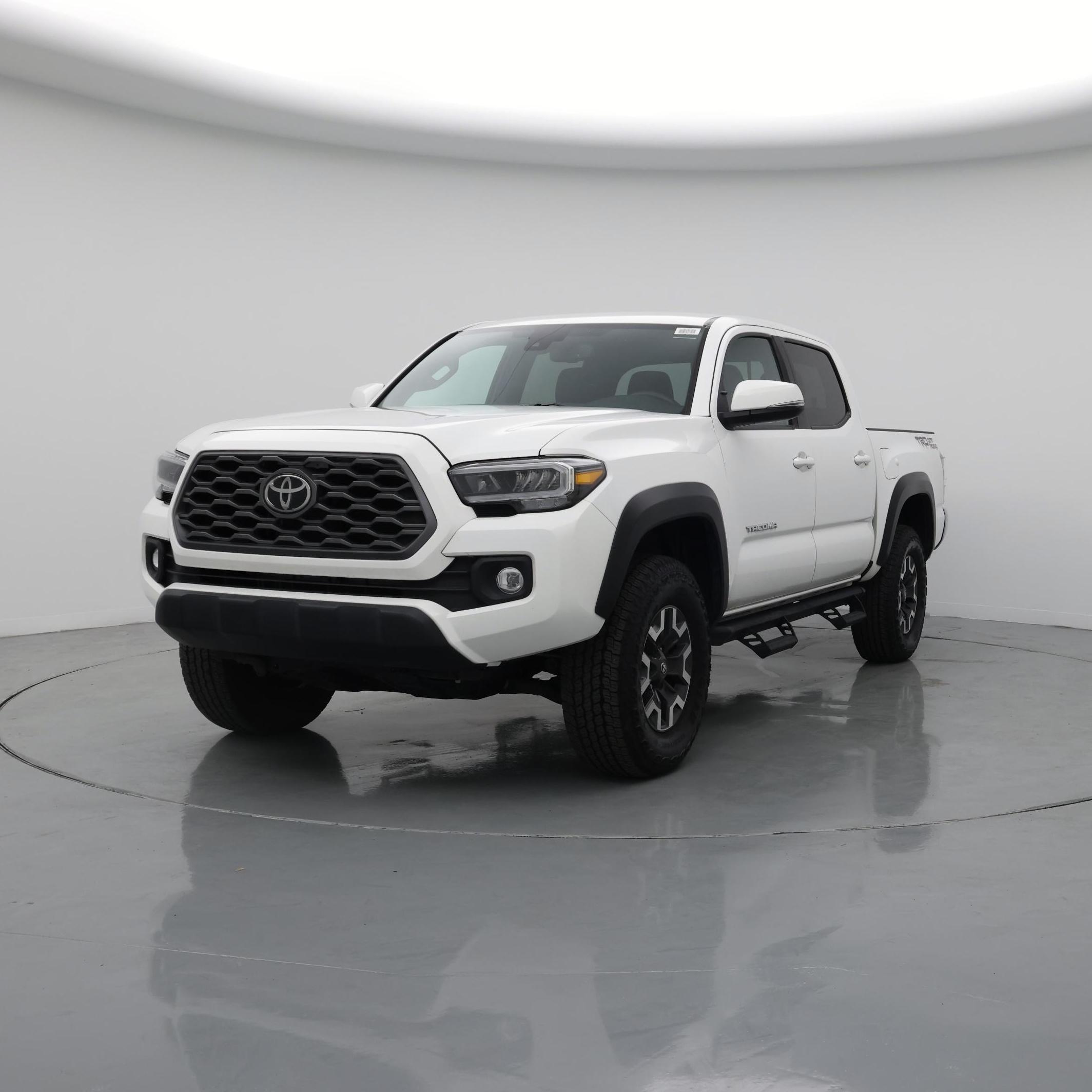 Thumbnail: 2023 Toyota Tacoma - 4