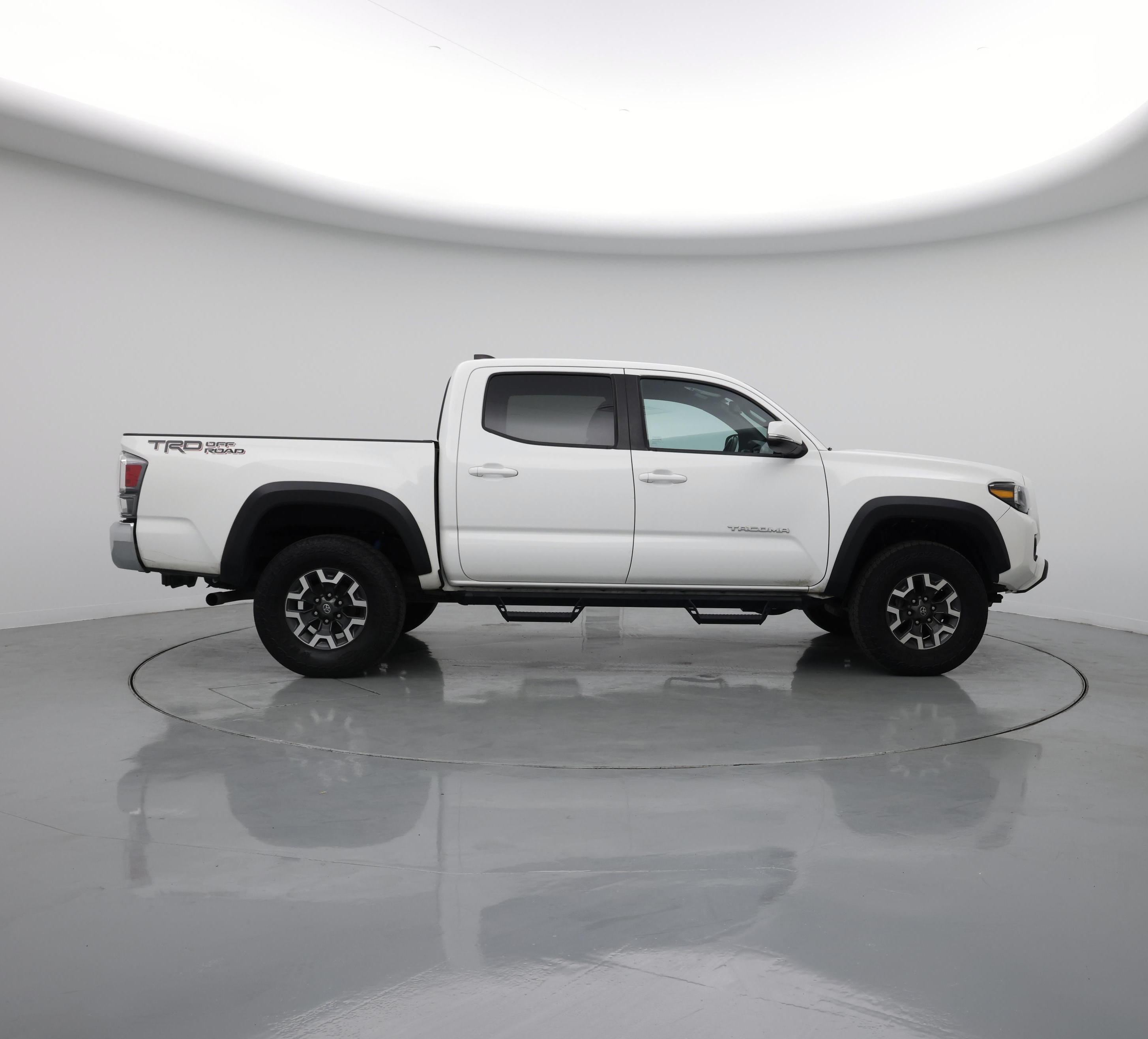 Thumbnail: 2023 Toyota Tacoma - 7