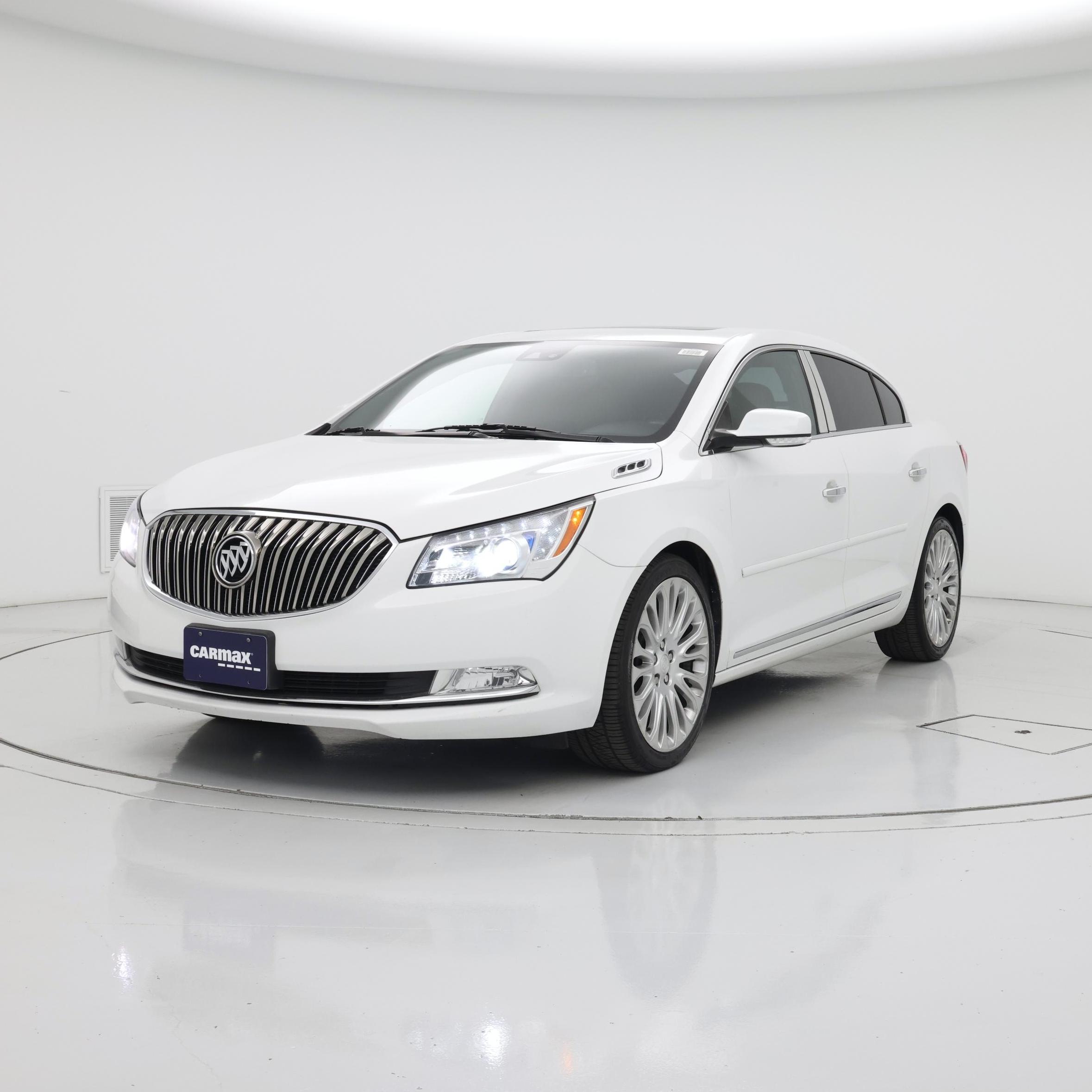 Thumbnail: 2015 Buick LaCrosse - 4