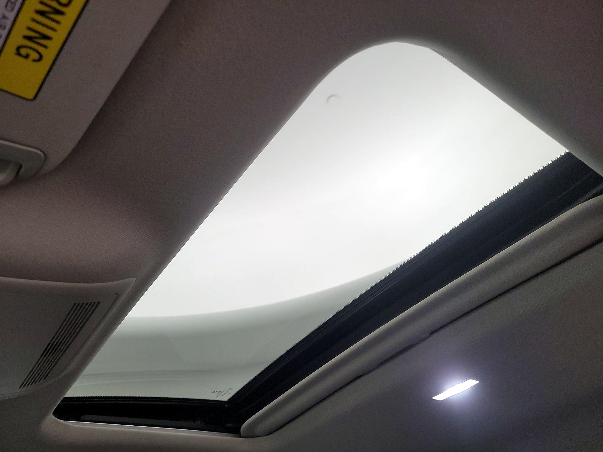 Thumbnail: 2023 Mazda Mazda3 - 19