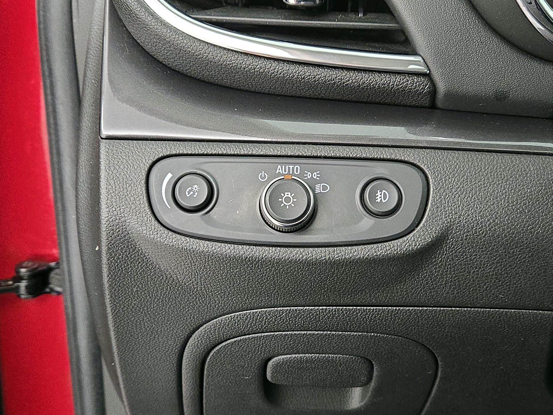 Thumbnail: 2019 Buick Encore - 13