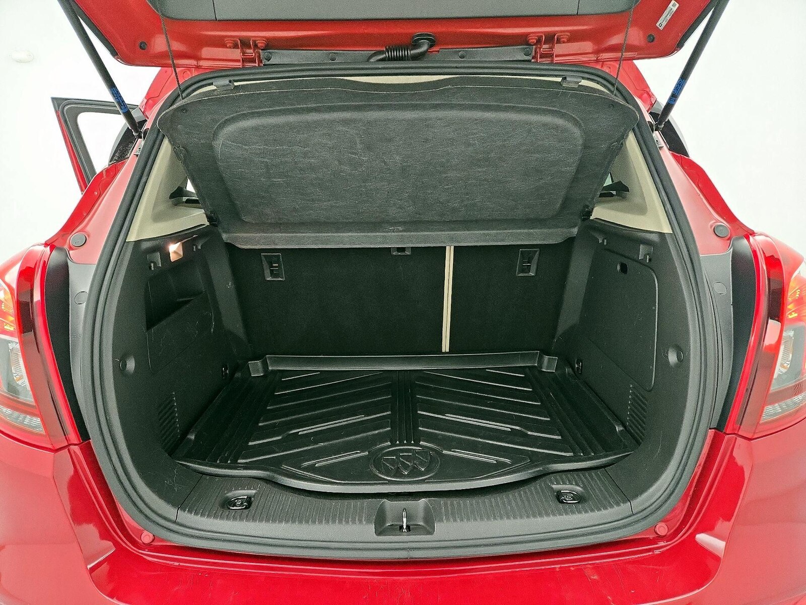 2019 Buick Encore Essence - Photo 22