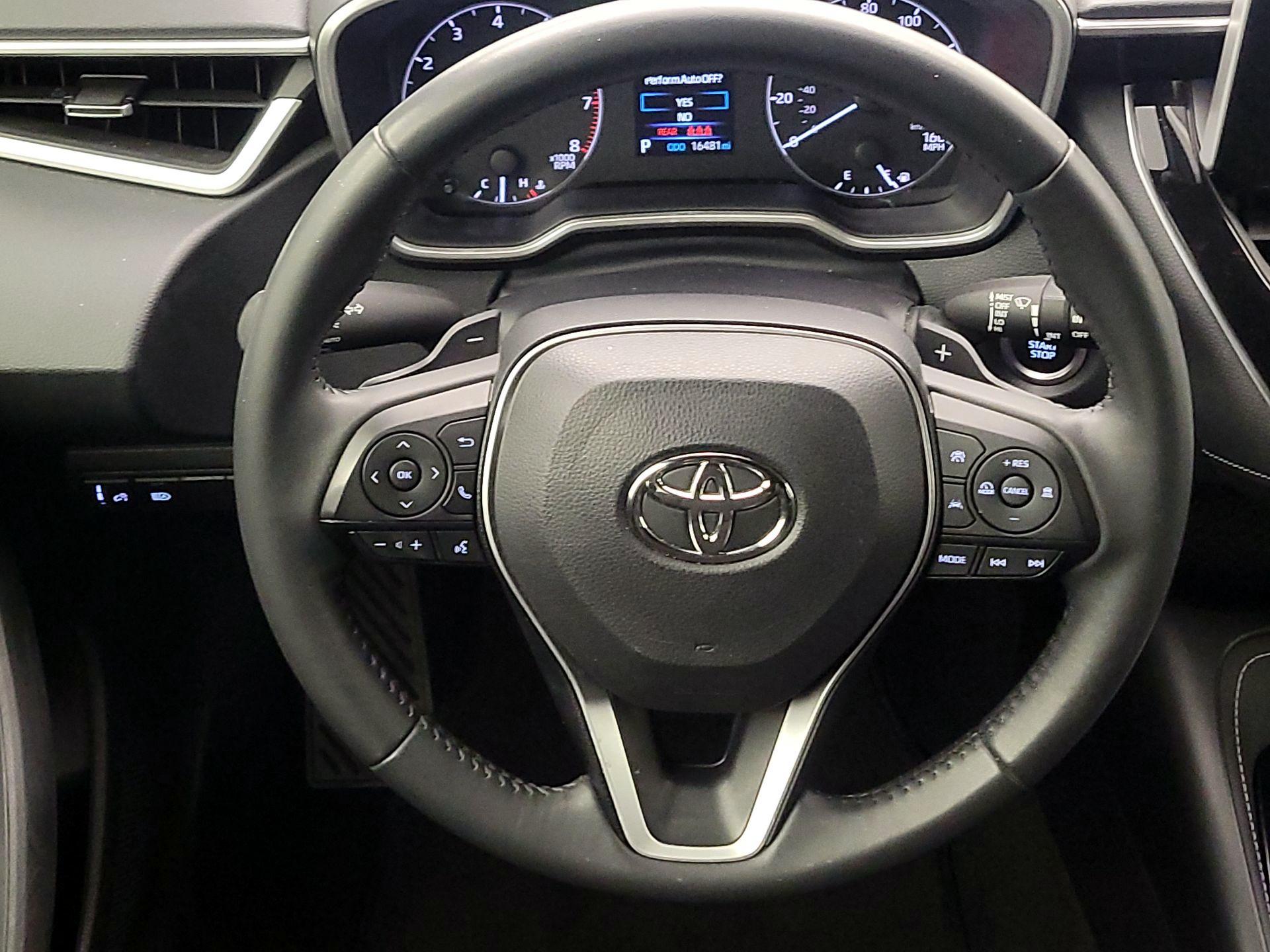 Thumbnail: 2023 Toyota Corolla - 10