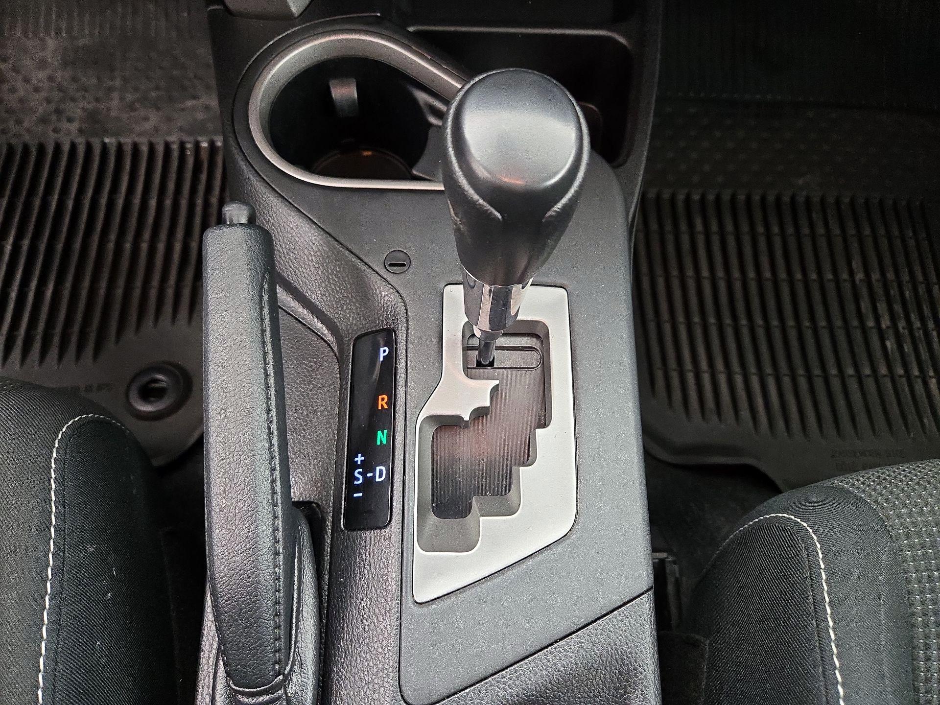 Thumbnail: 2016 Toyota RAV4 - 17