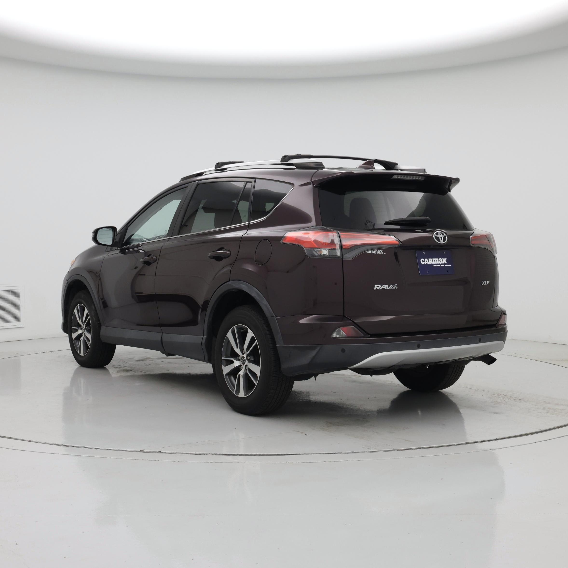 Thumbnail: 2016 Toyota RAV4 - 2