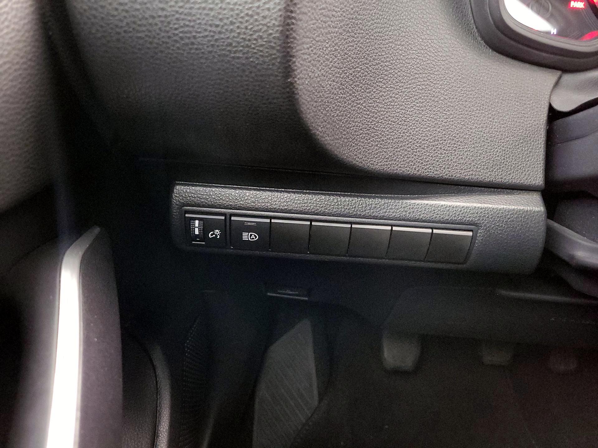 Thumbnail: 2022 Toyota Corolla - 13