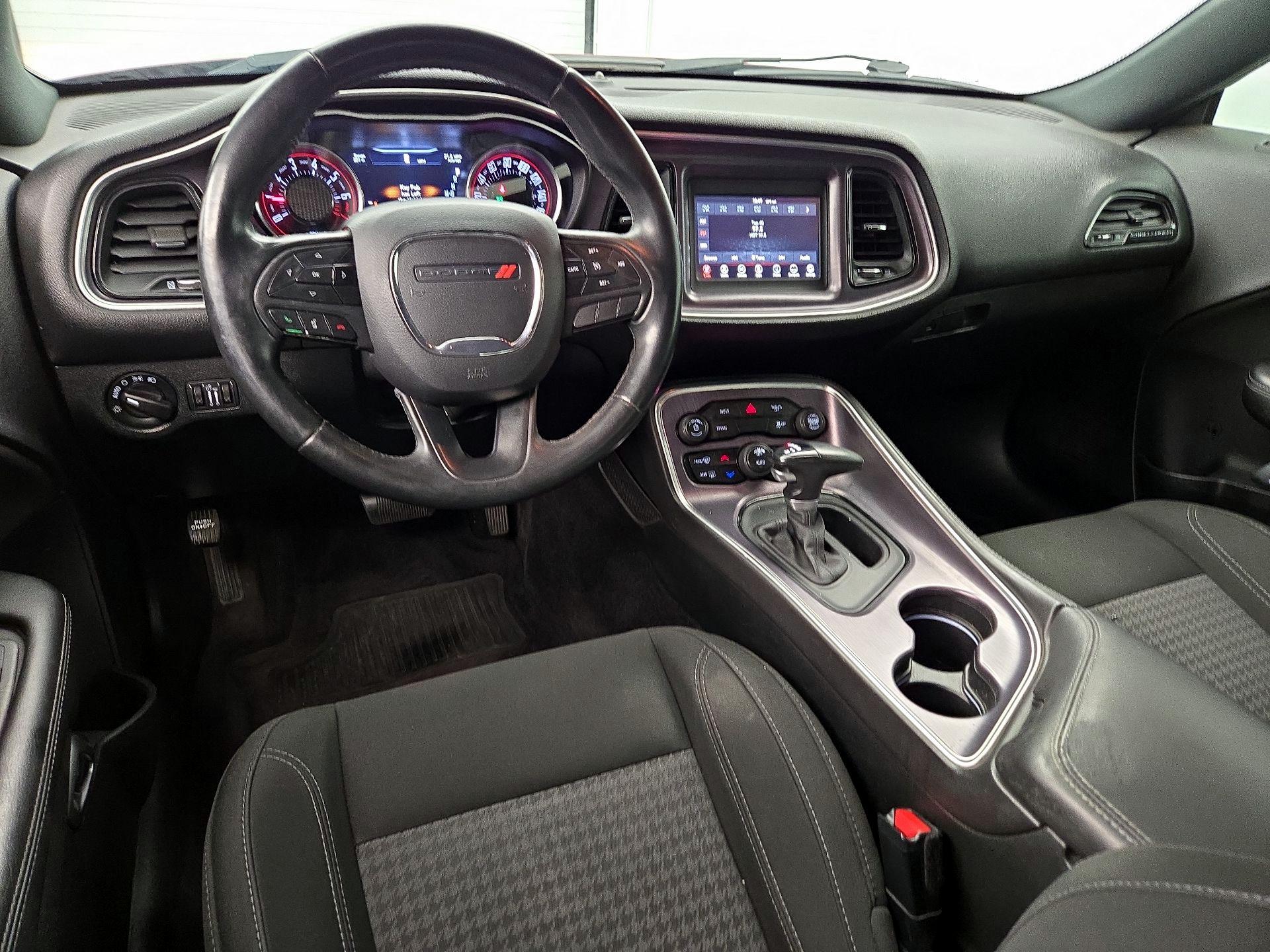 Thumbnail: 2018 Dodge Challenger - 9