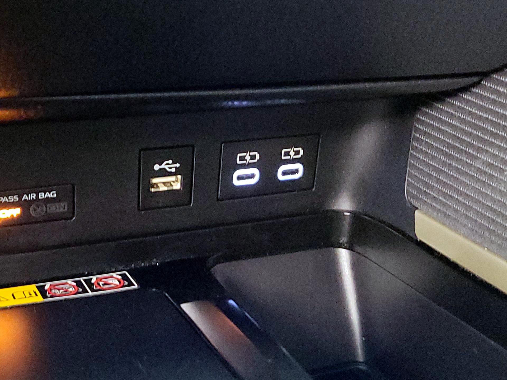 Thumbnail: 2025 Toyota Camry - 18