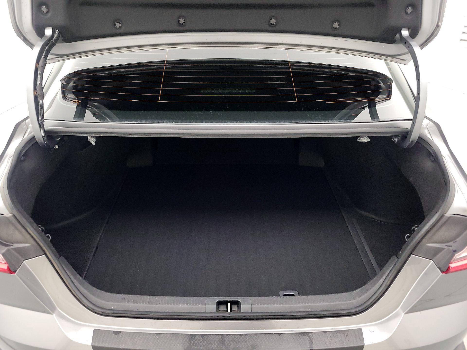 Thumbnail: 2025 Toyota Camry - 20