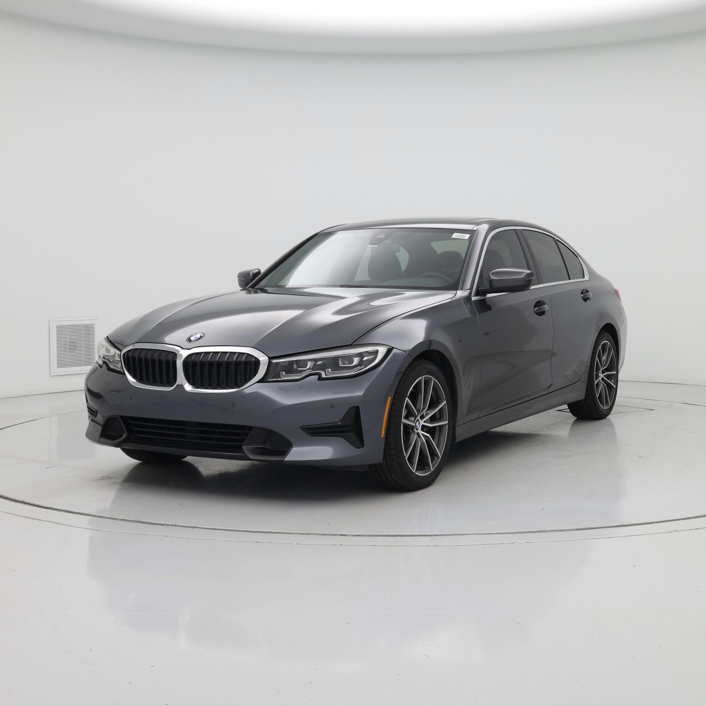 Thumbnail: 2019 BMW 3 Series - 4