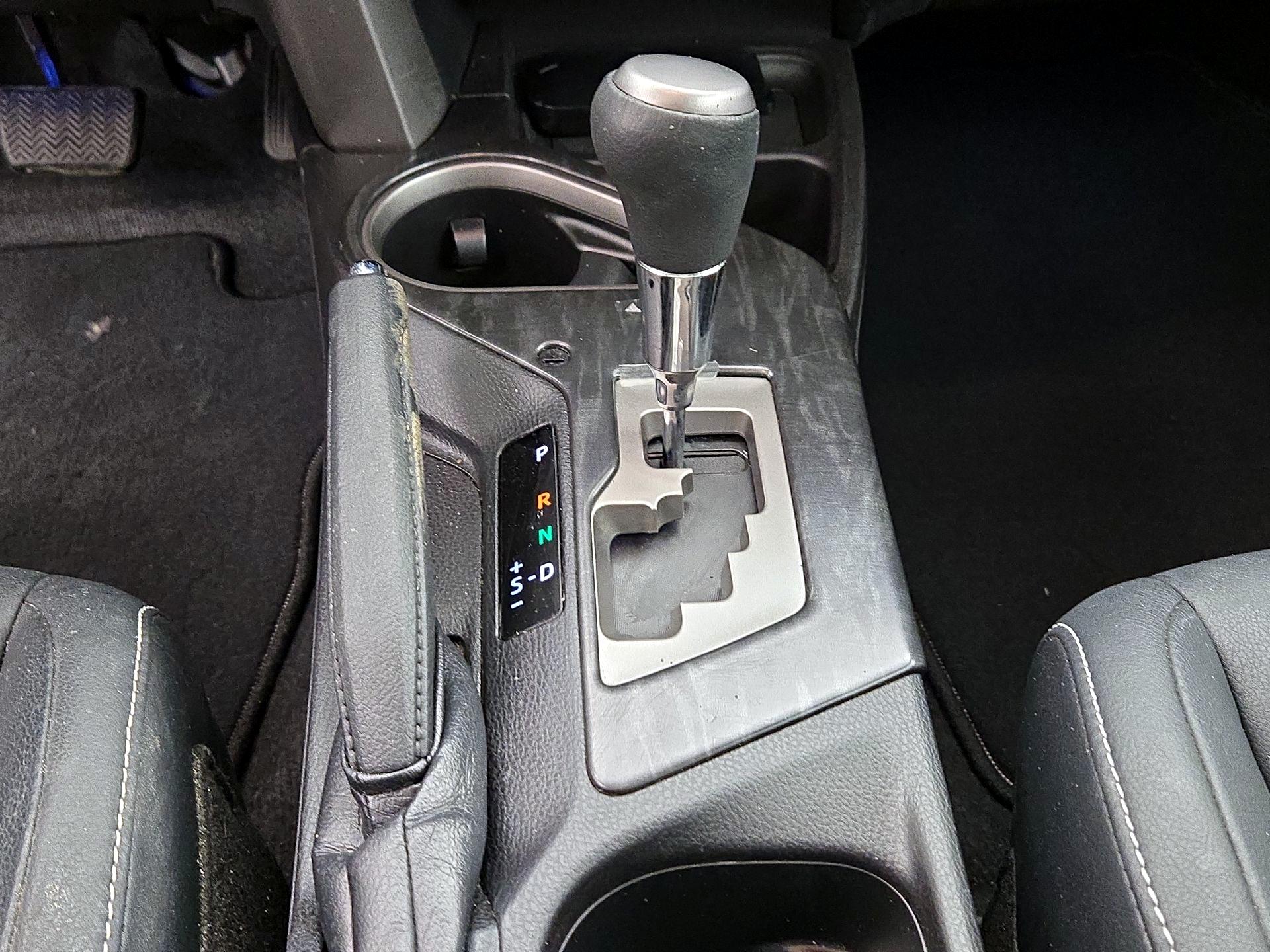 Thumbnail: 2017 Toyota RAV4 - 17