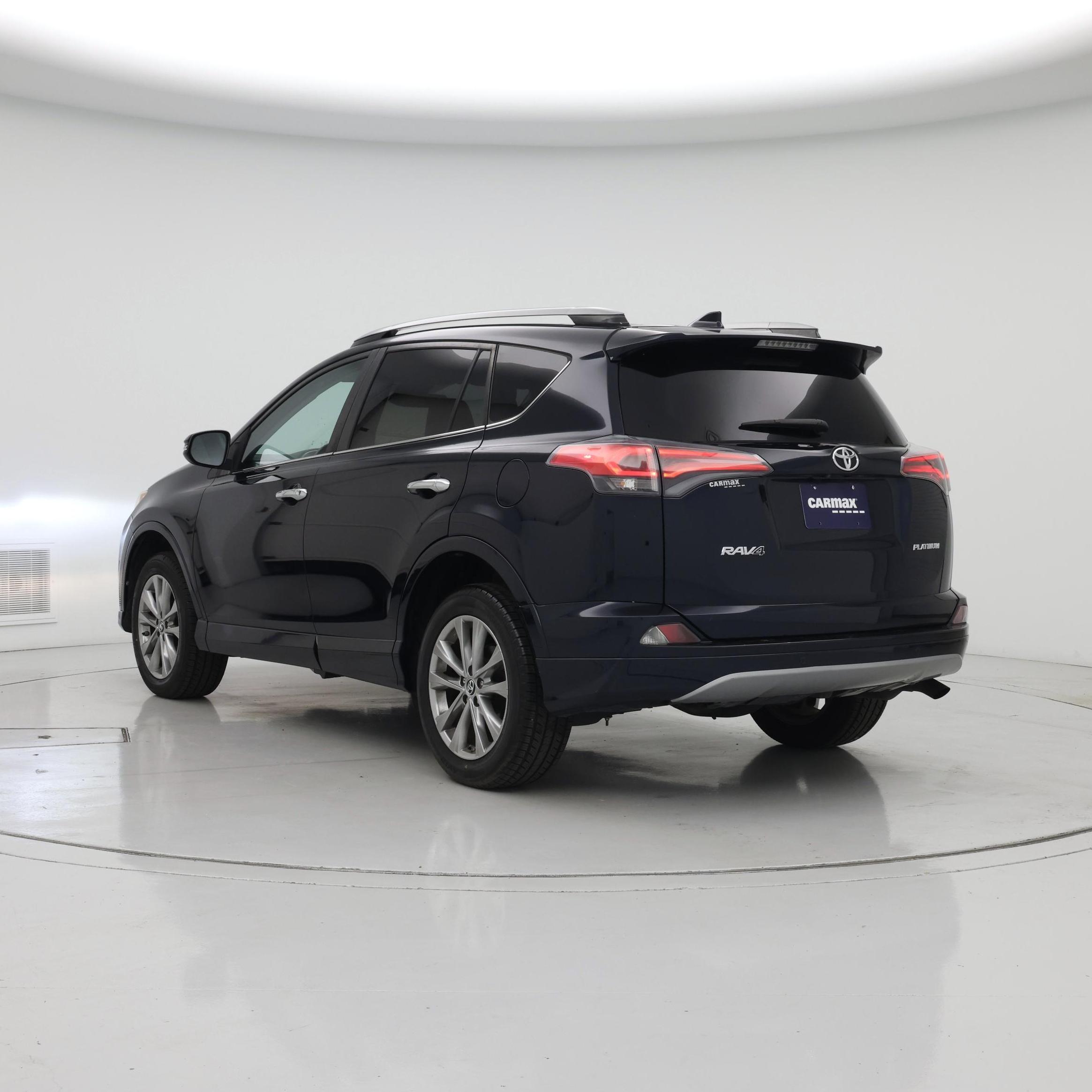 Thumbnail: 2017 Toyota RAV4 - 2
