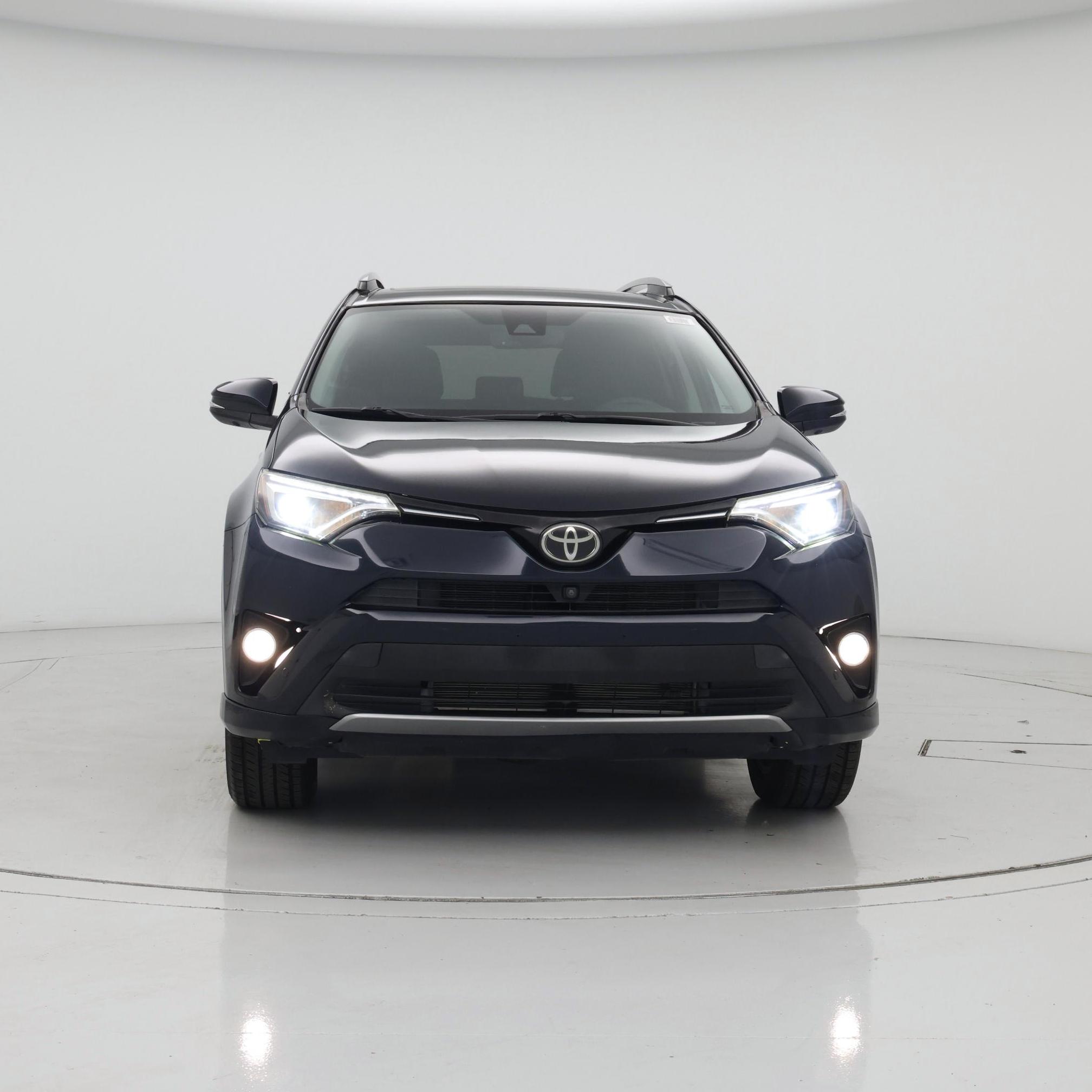 Thumbnail: 2017 Toyota RAV4 - 5