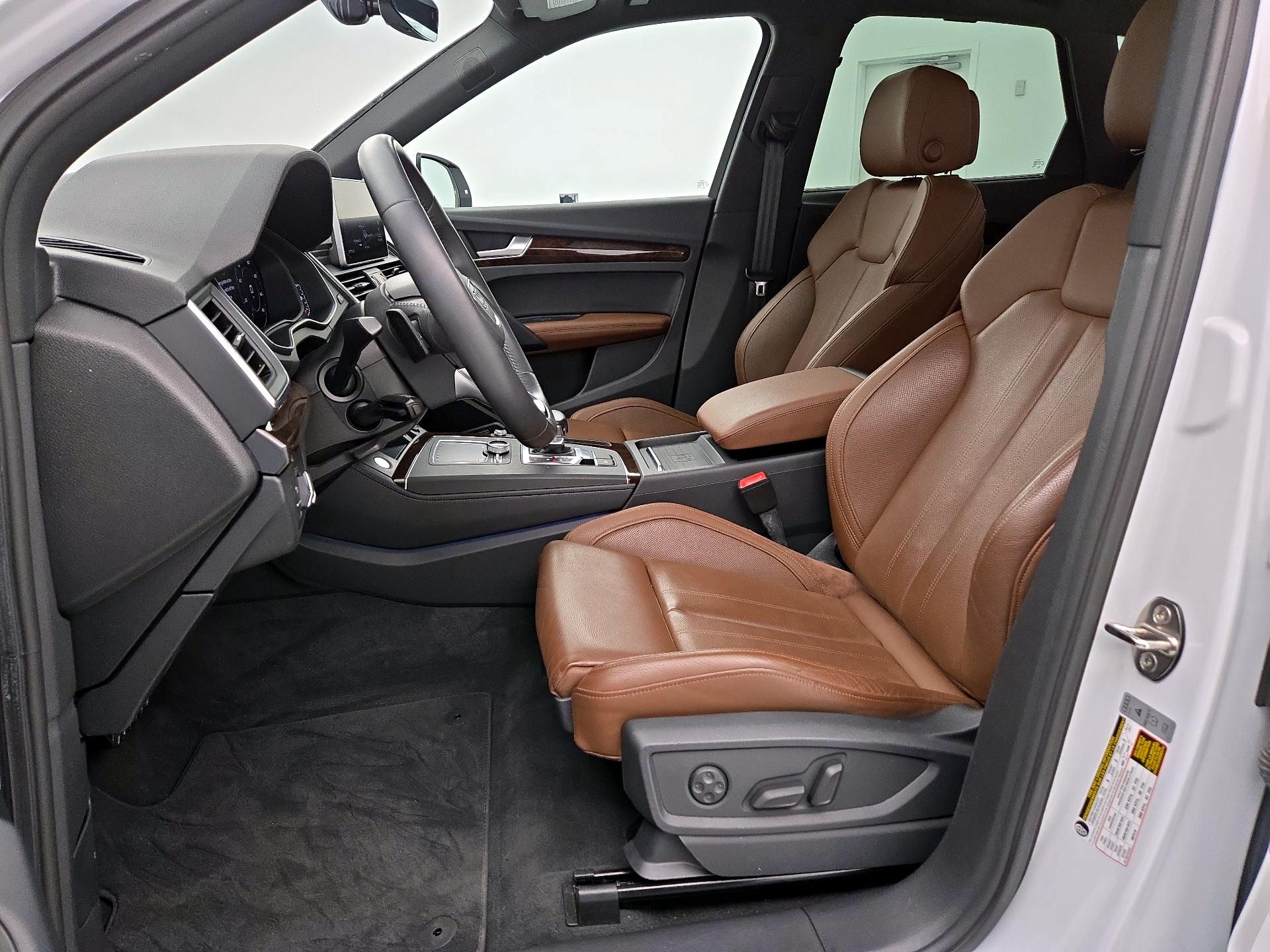 Thumbnail: 2019 Audi Q5 - 11