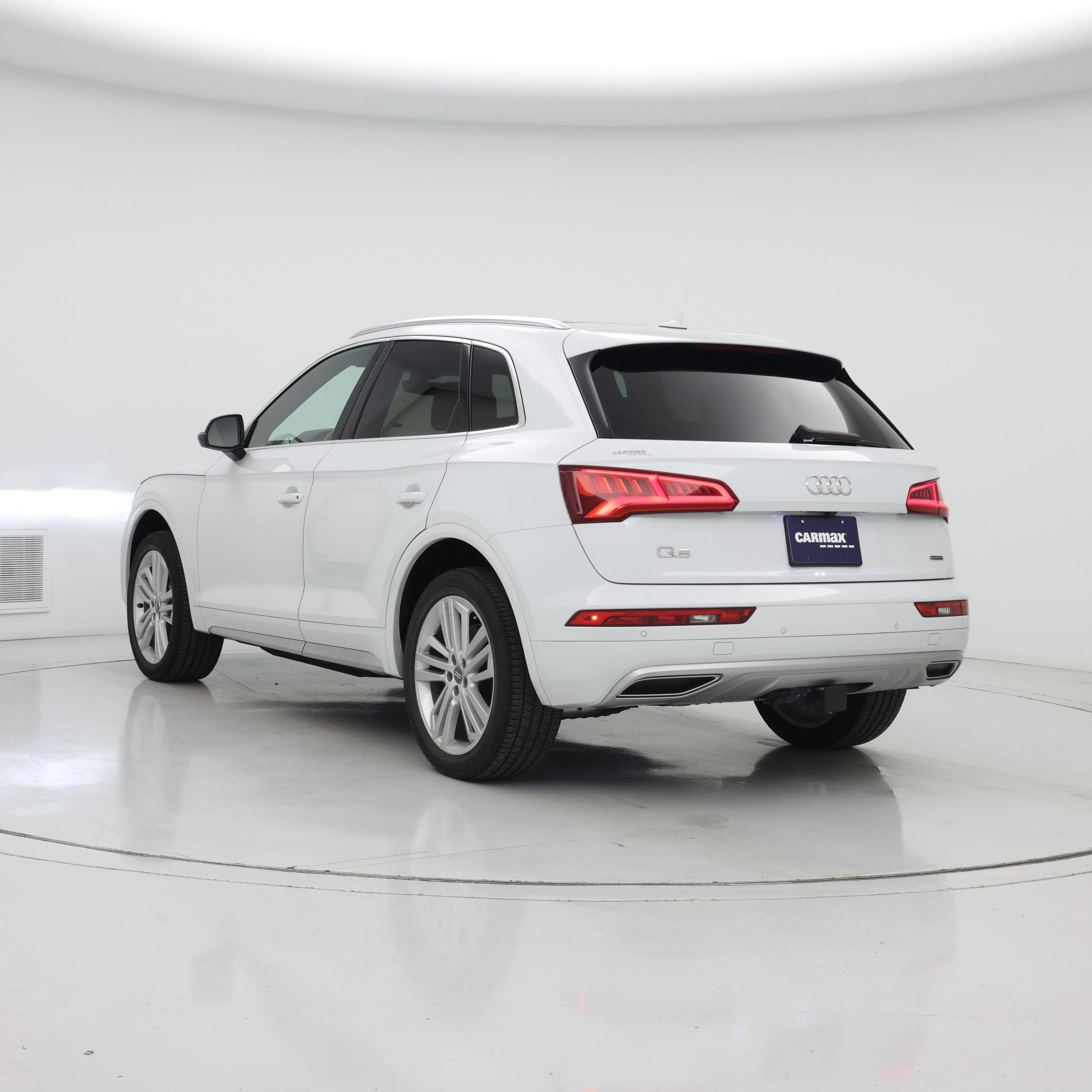 Thumbnail: 2019 Audi Q5 - 2