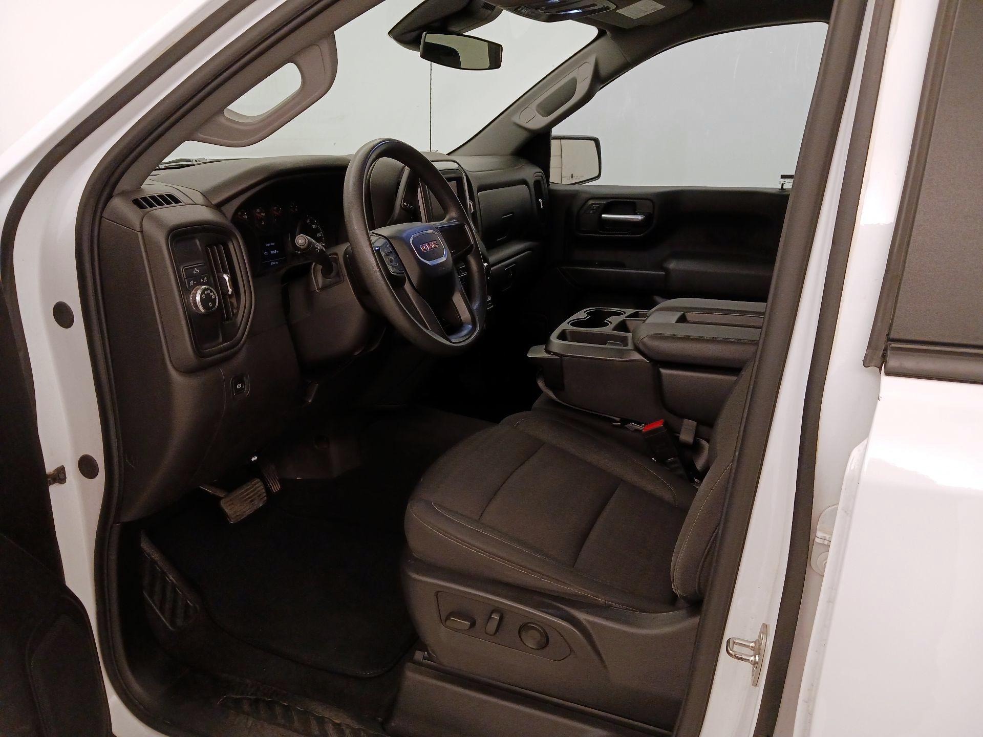 Thumbnail: 2024 GMC Sierra 1500 - 11