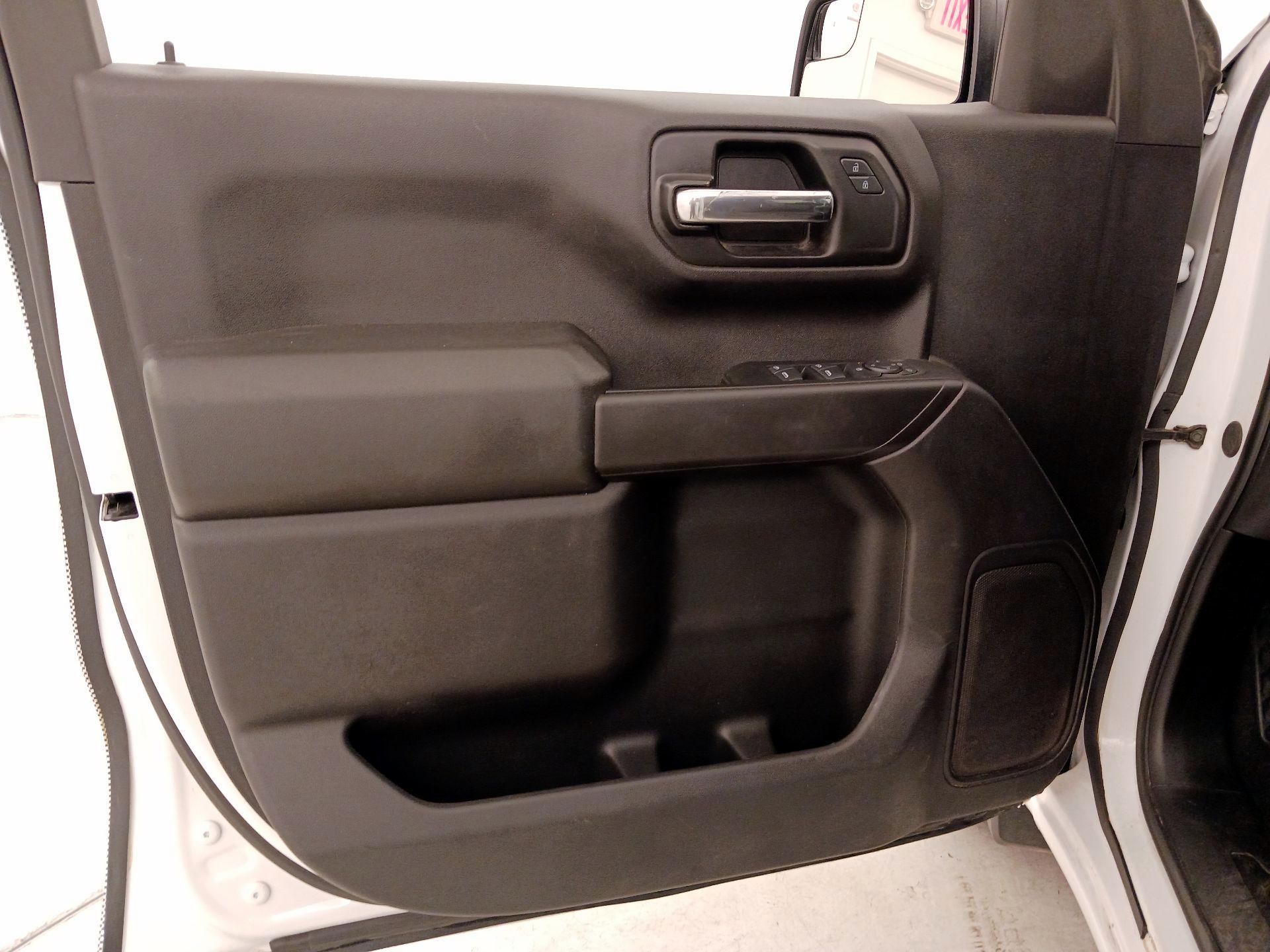 Thumbnail: 2024 GMC Sierra 1500 - 12