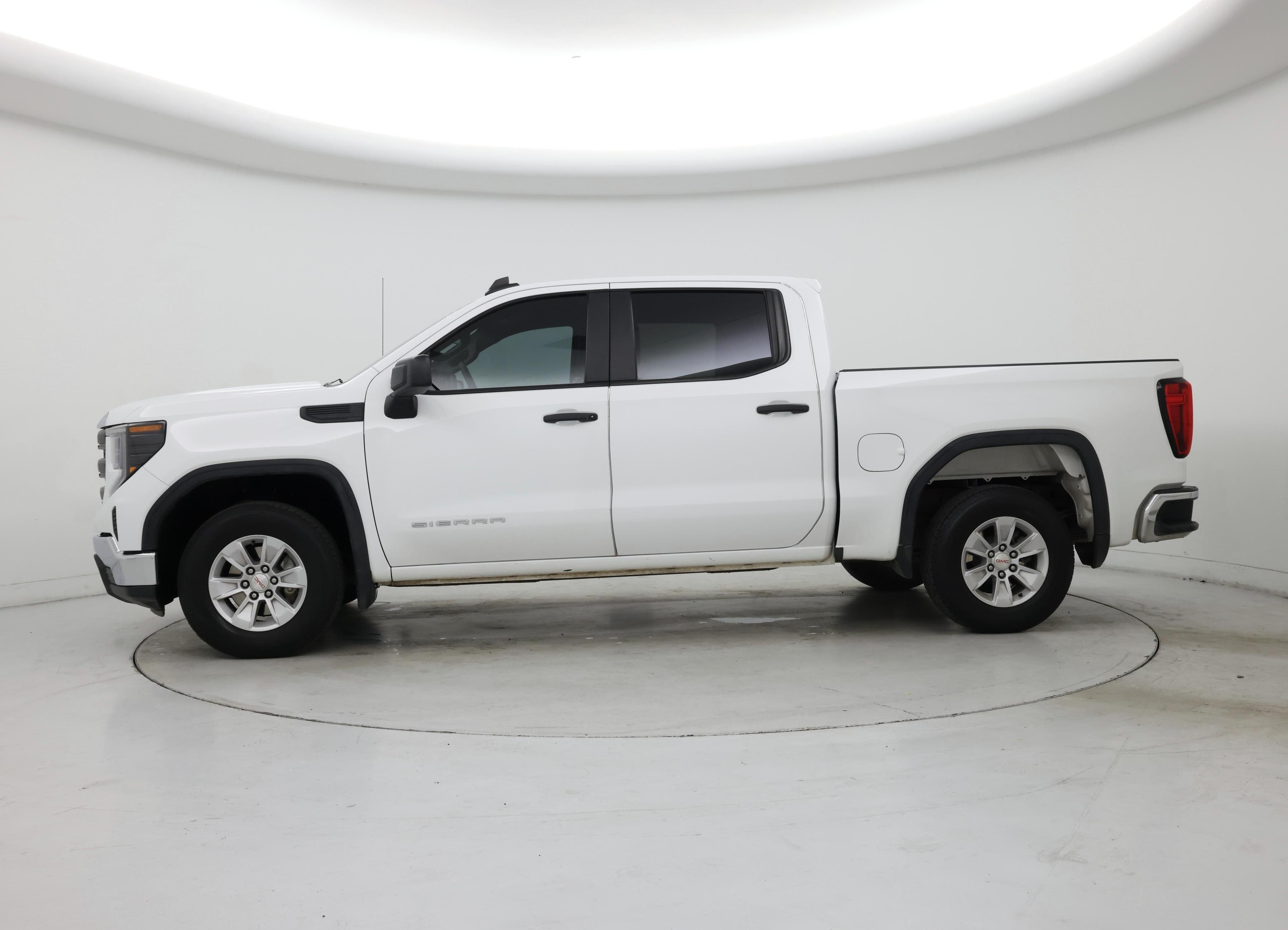 Thumbnail: 2024 GMC Sierra 1500 - 3