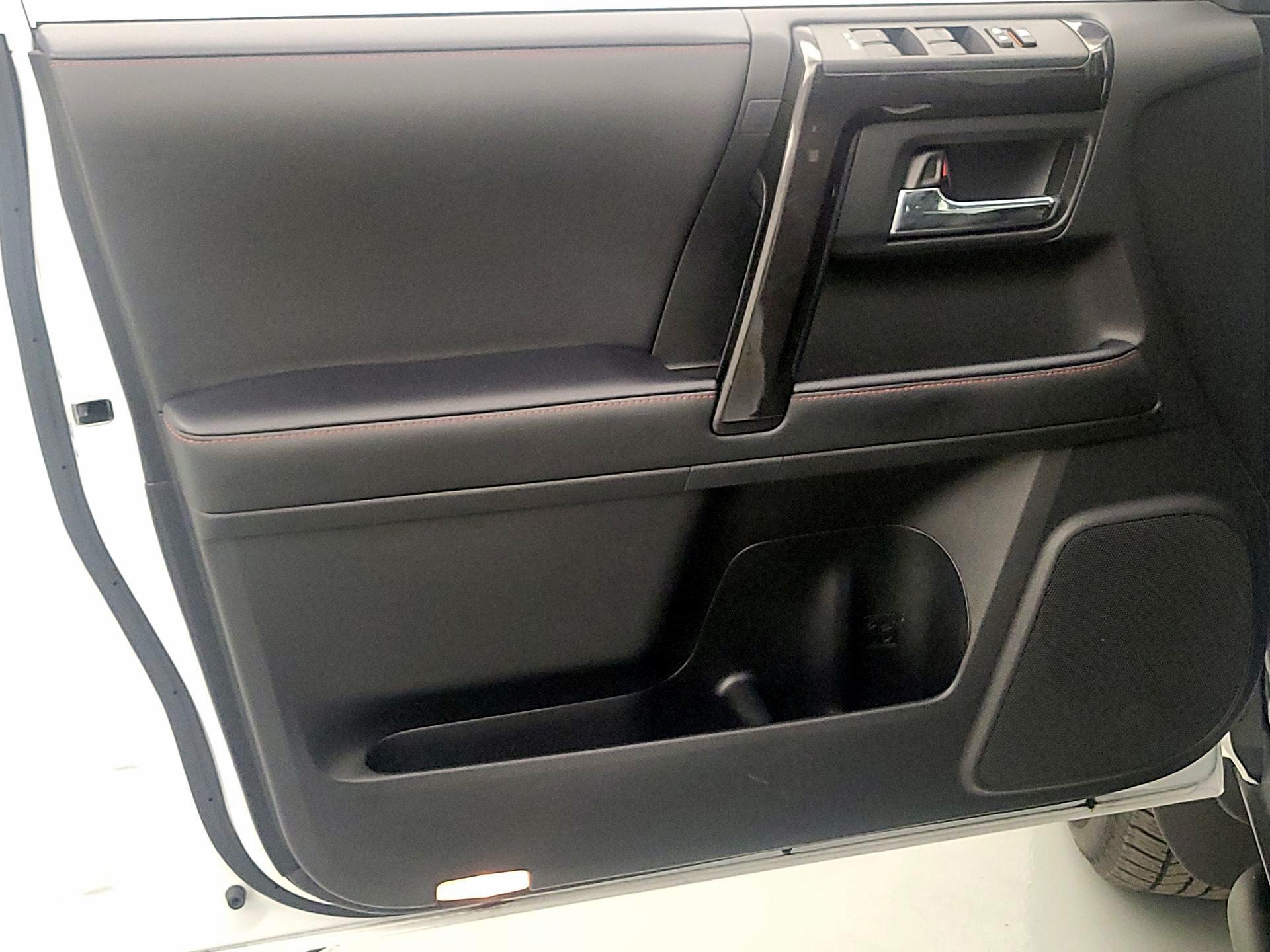 Thumbnail: 2024 Toyota 4Runner - 12