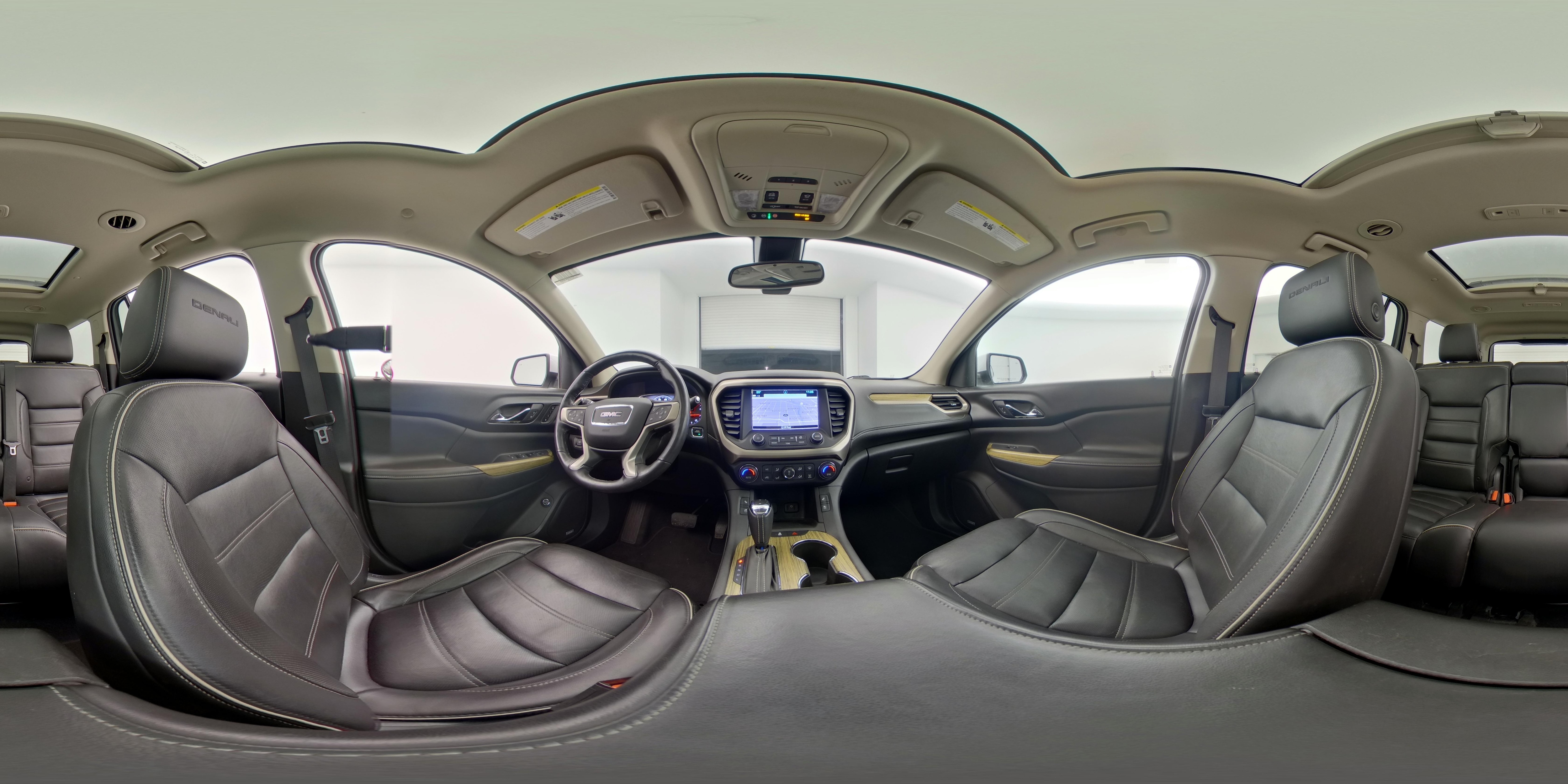 2018 GMC Acadia Denali - Photo 28