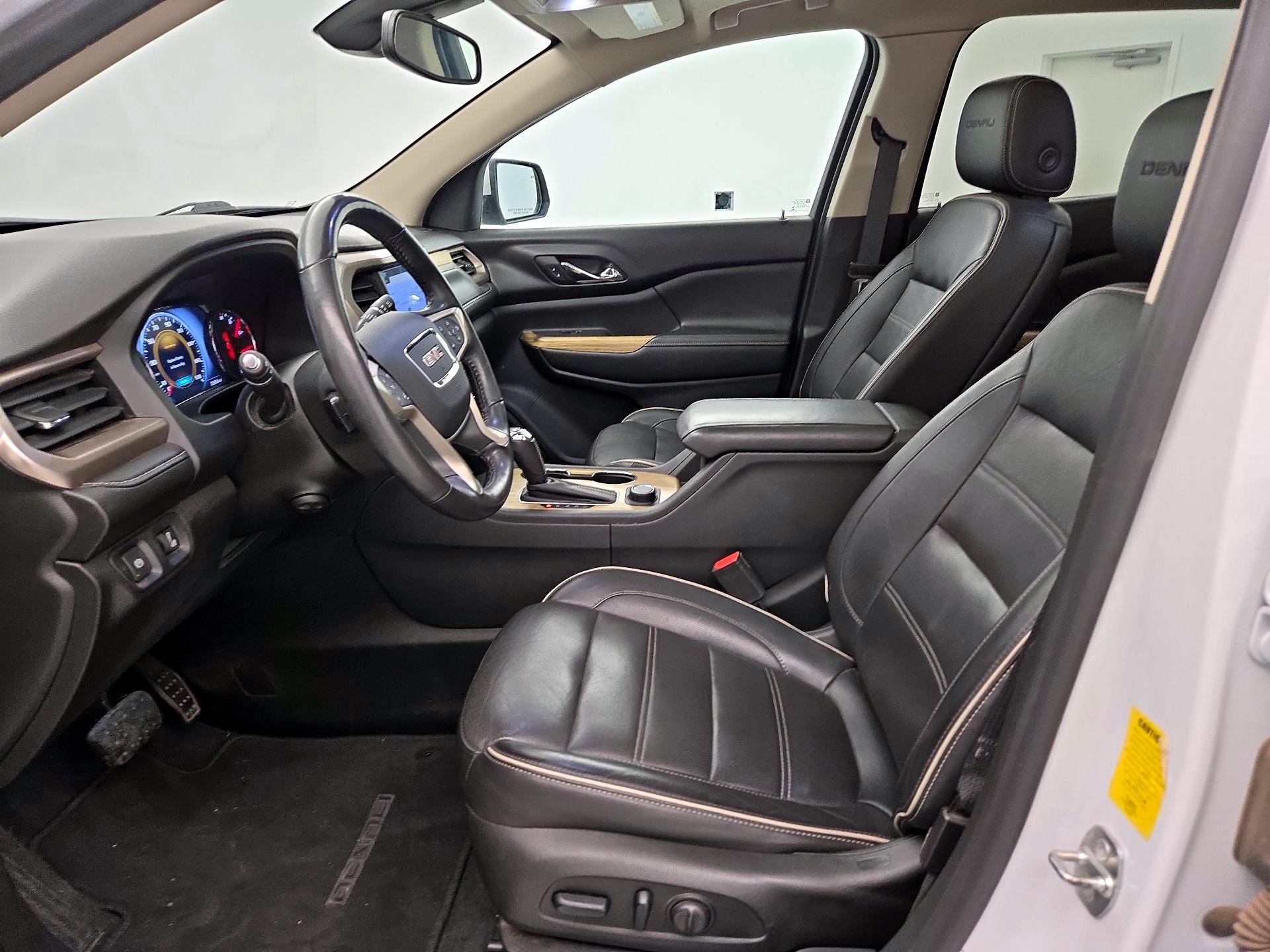 Thumbnail: 2018 GMC Acadia - 11