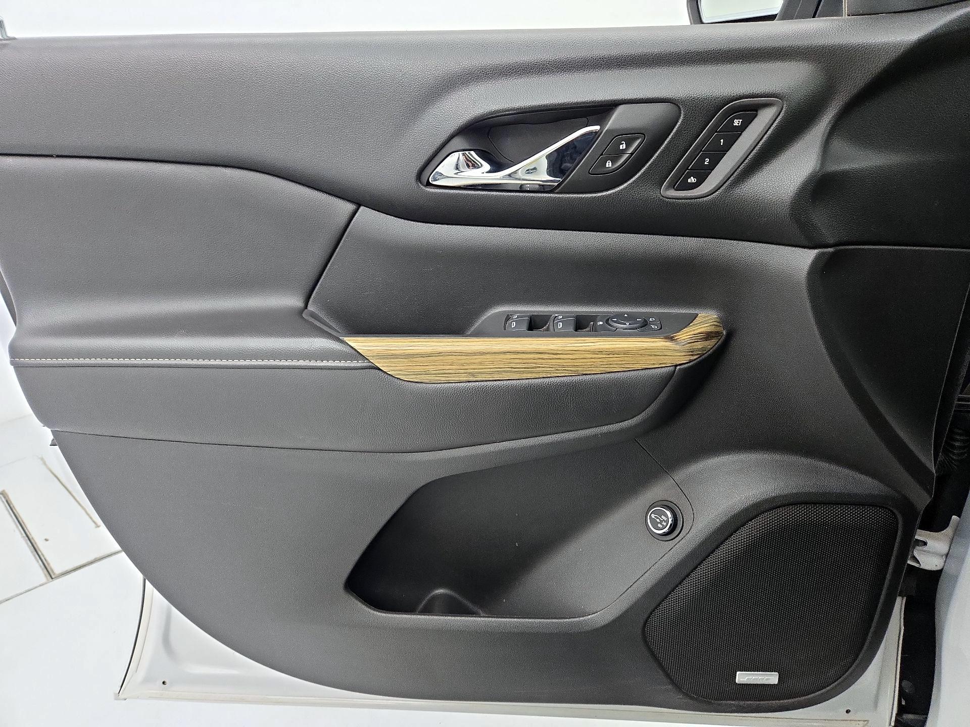 Thumbnail: 2018 GMC Acadia - 12