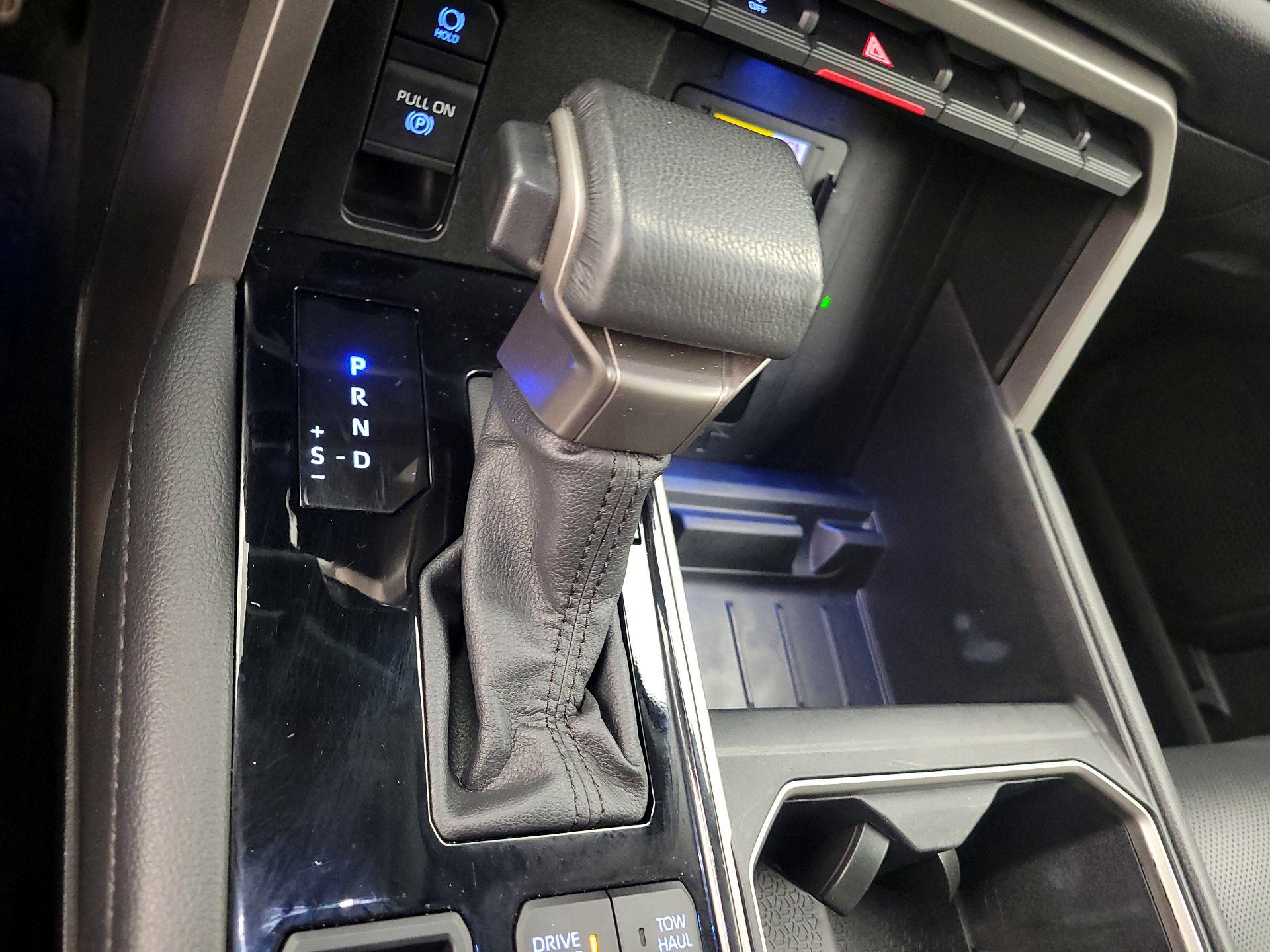 Thumbnail: 2024 Toyota Tundra - 17