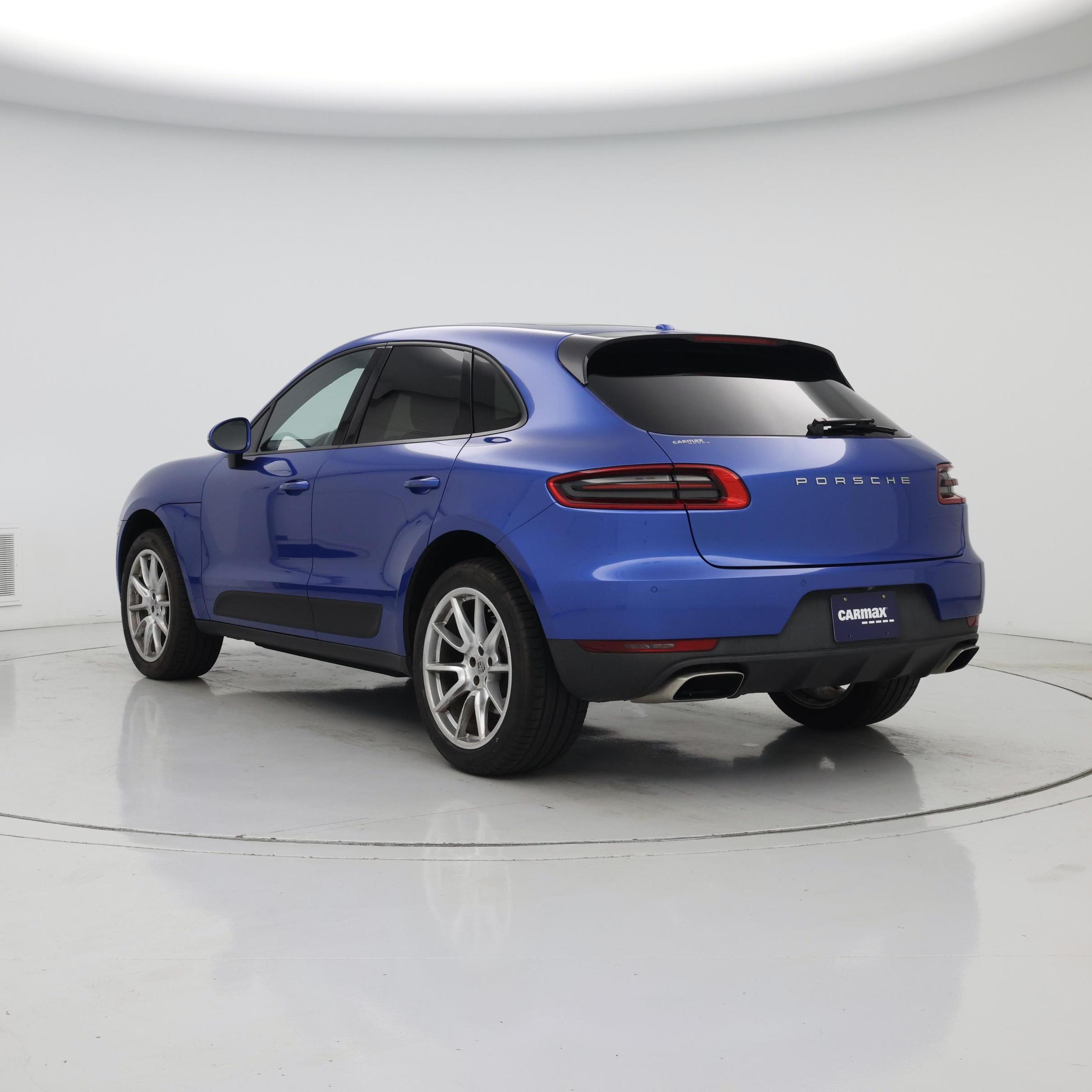 Thumbnail: 2017 Porsche Macan - 2