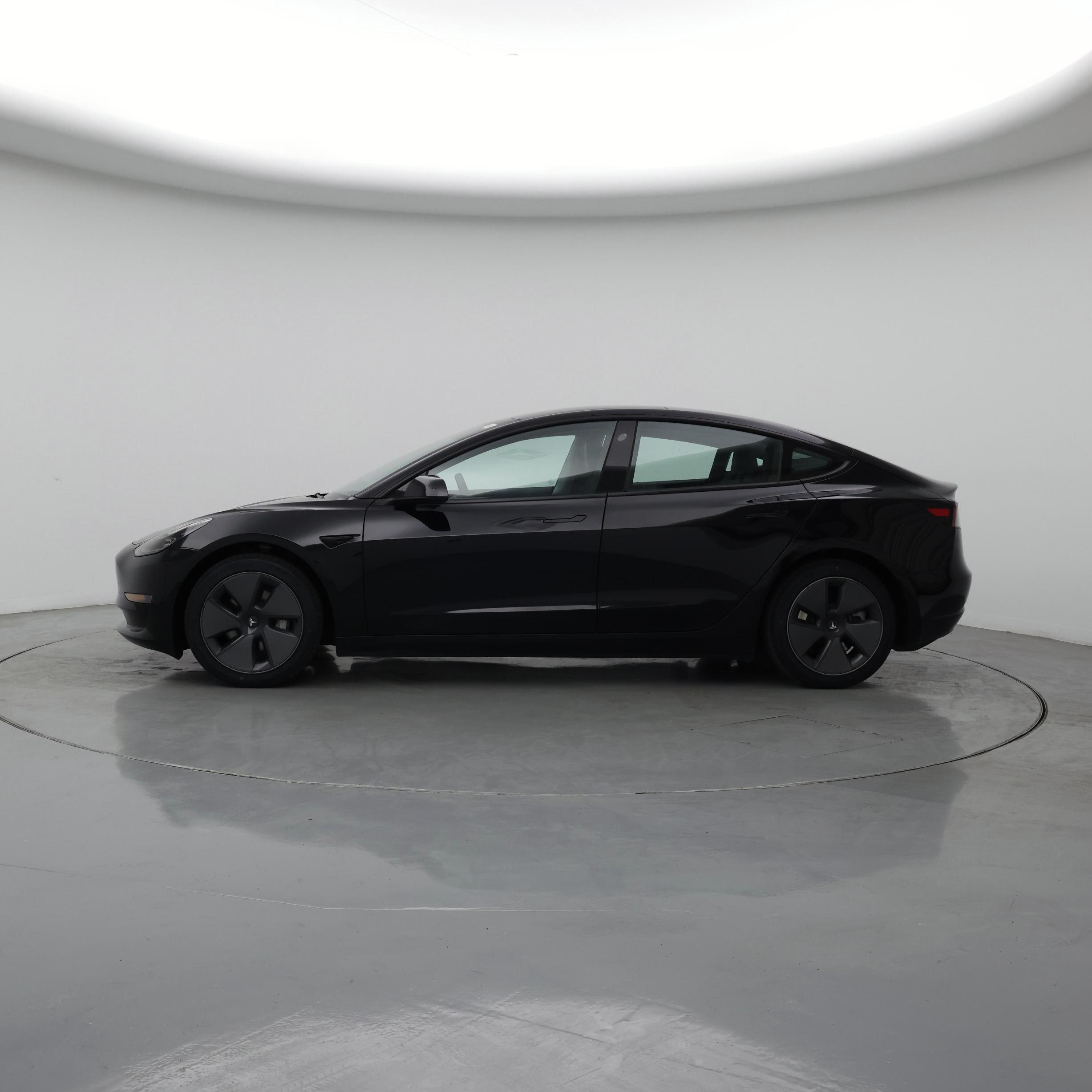 Thumbnail: 2023 Tesla Model 3 - 3