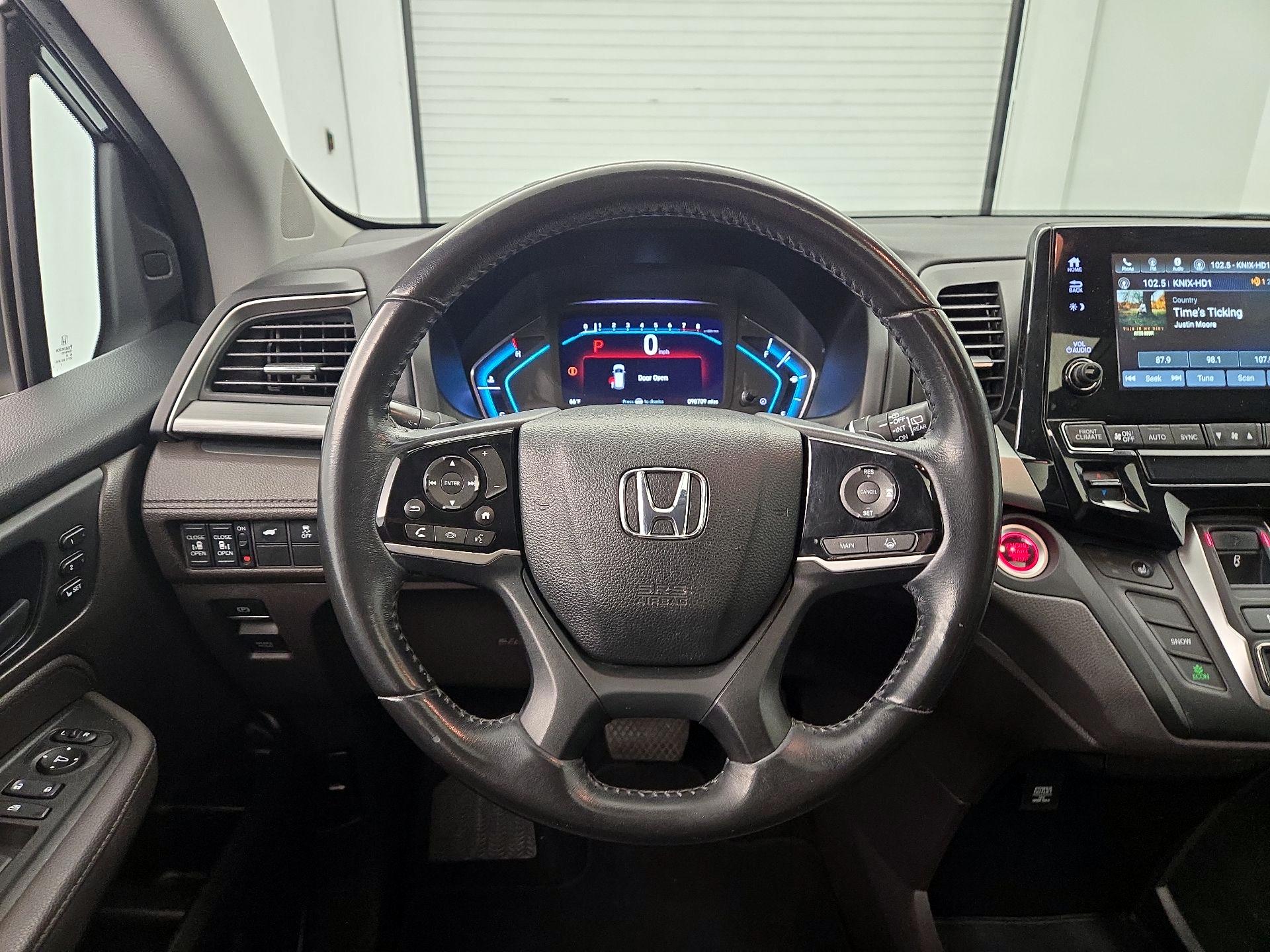 Thumbnail: 2019 Honda Odyssey - 10