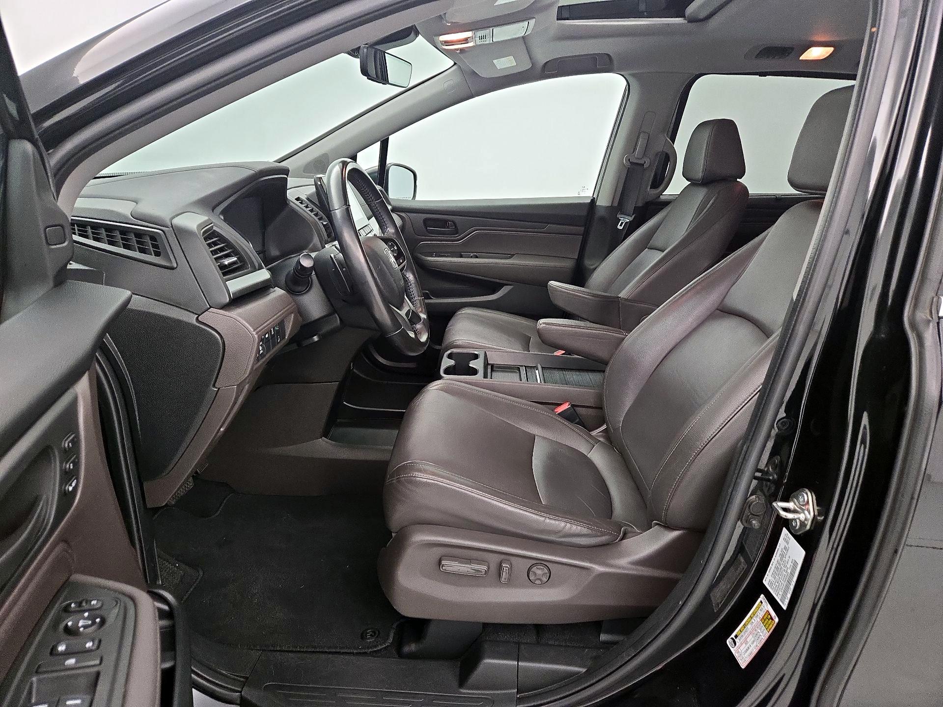 Thumbnail: 2019 Honda Odyssey - 11