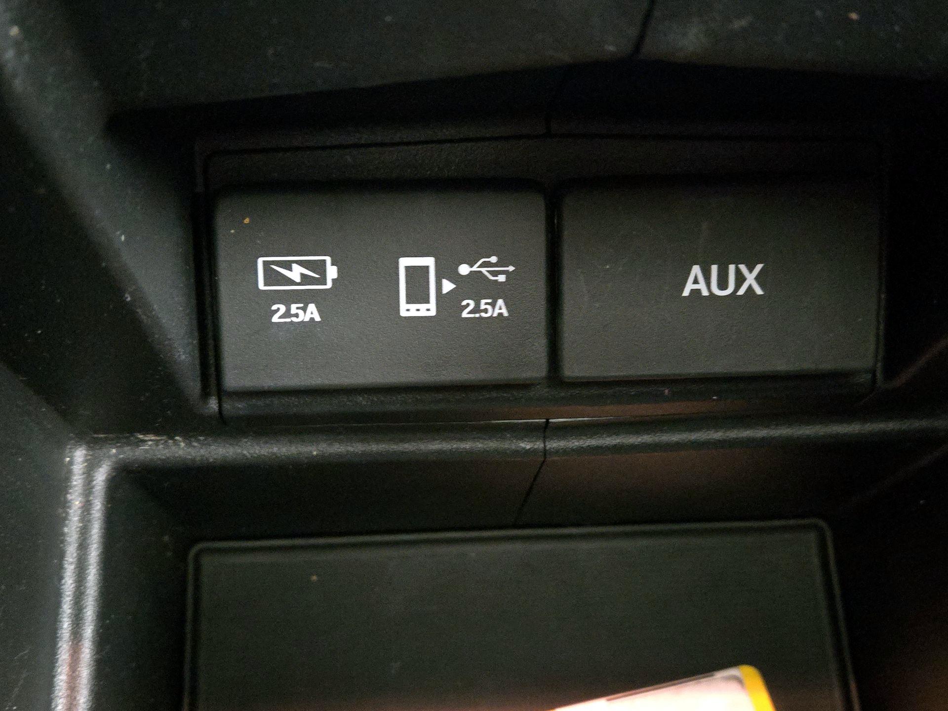 Thumbnail: 2019 Honda Odyssey - 18