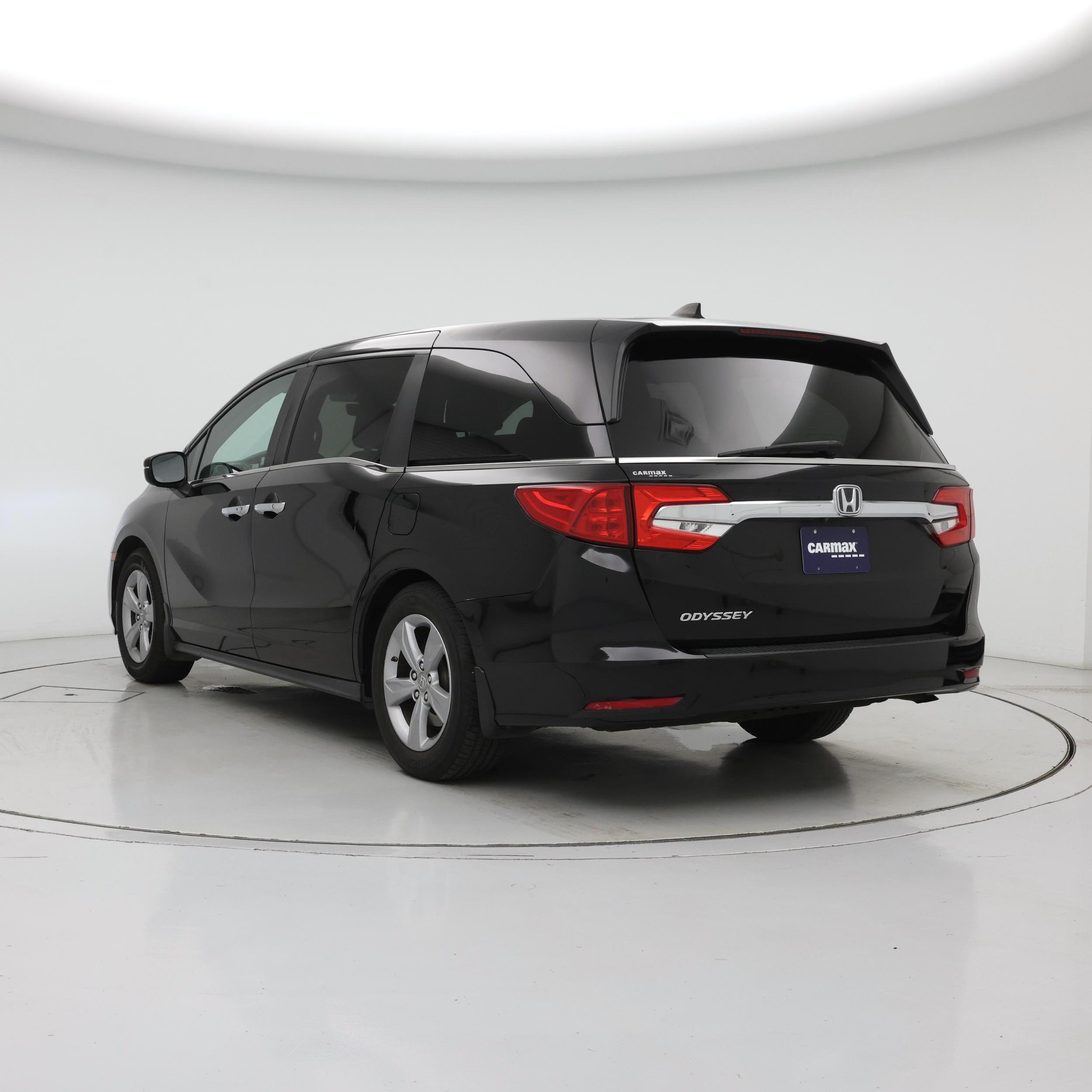 Thumbnail: 2019 Honda Odyssey - 2