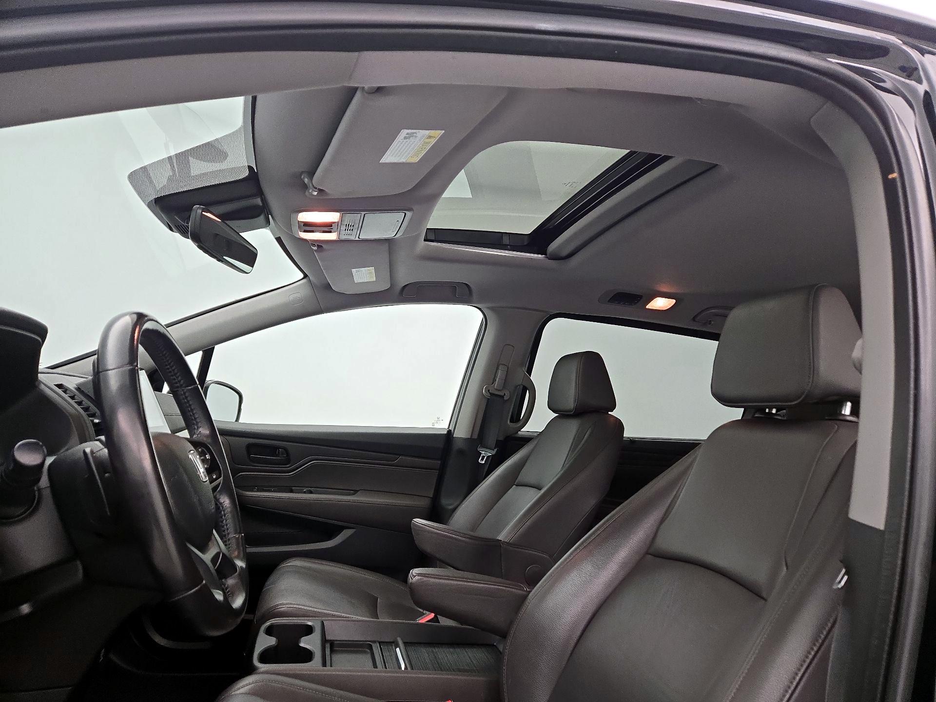 Thumbnail: 2019 Honda Odyssey - 19