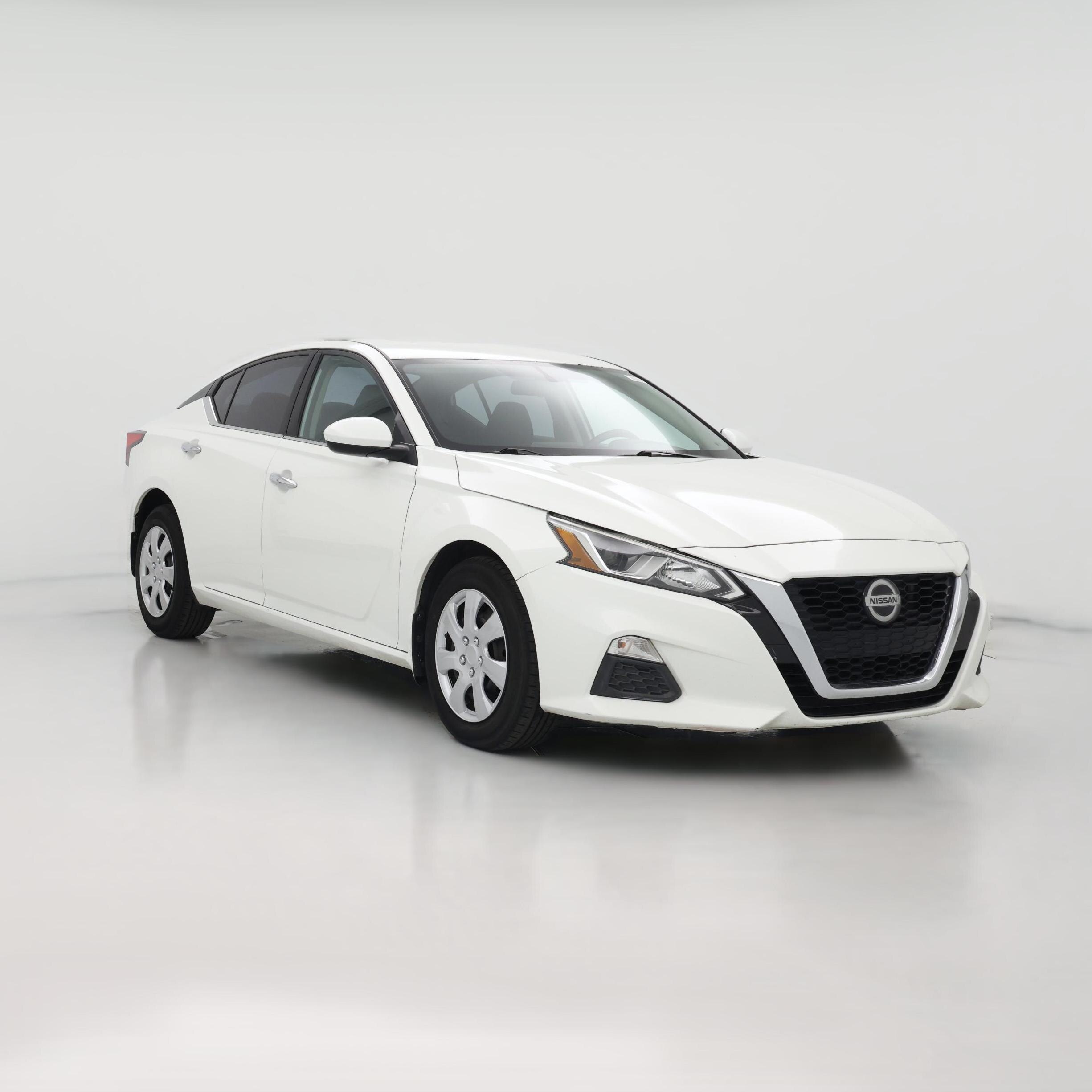 Thumbnail: 2020 Nissan Altima - 1