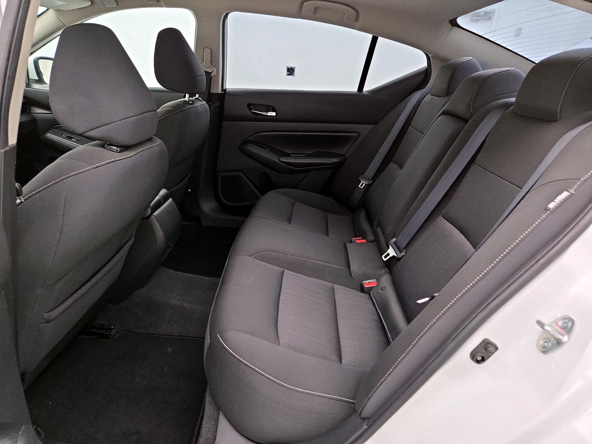 Thumbnail: 2020 Nissan Altima - 19