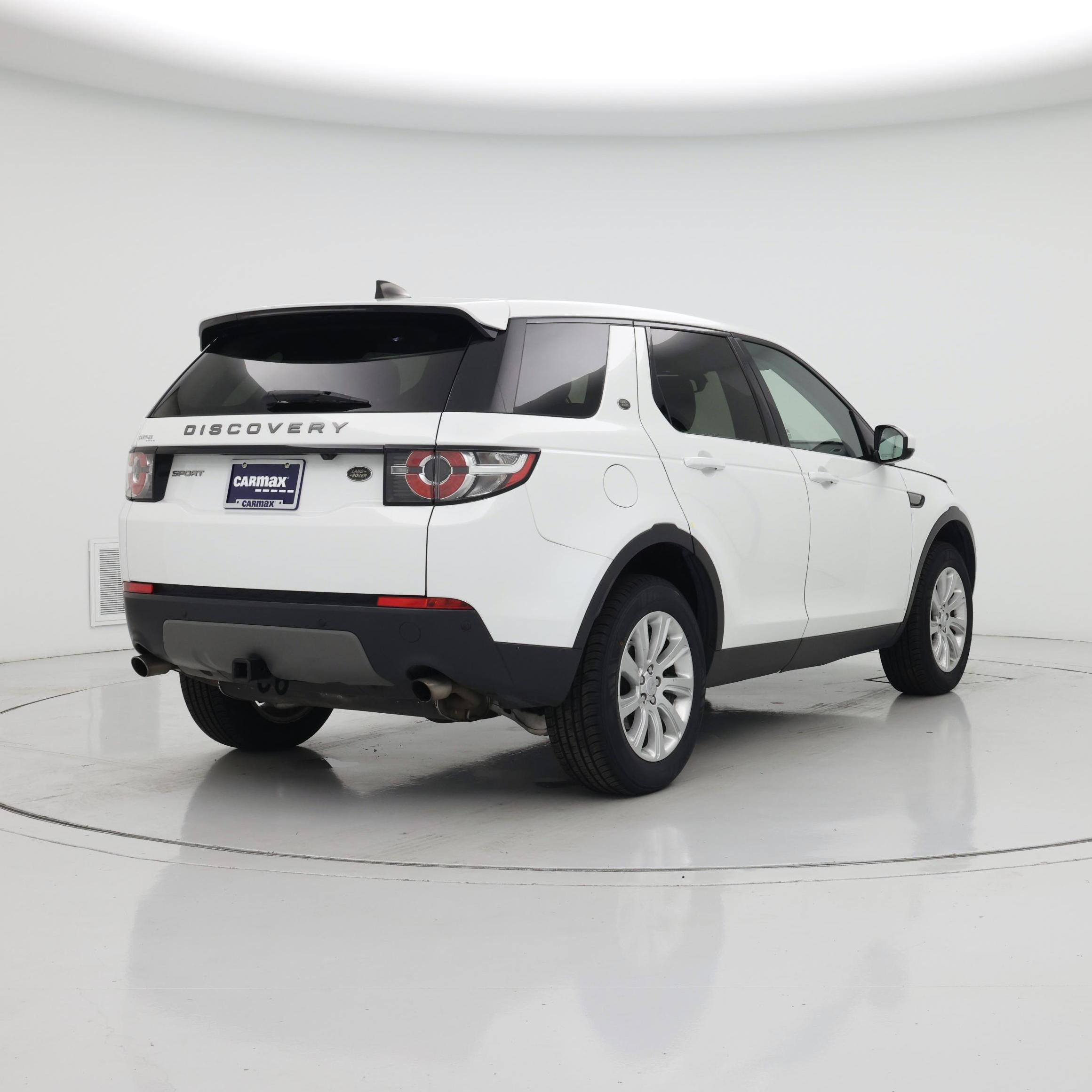 Thumbnail: 2019 Land Rover Discovery Sport - 8